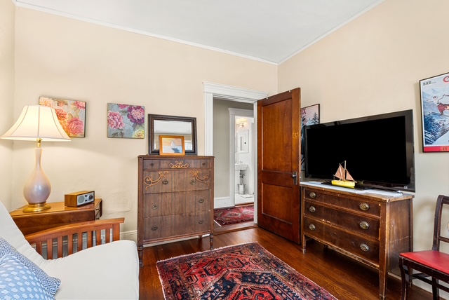 Photos of apartment on Fuller St.,Brookline MA 02446