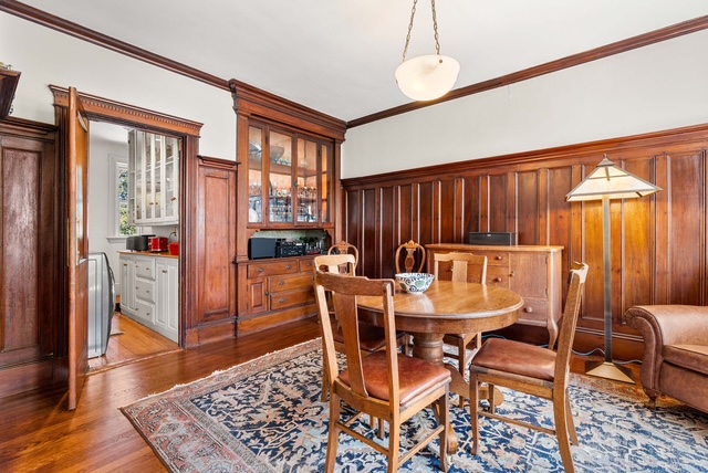Photos of apartment on Fuller St.,Brookline MA 02446