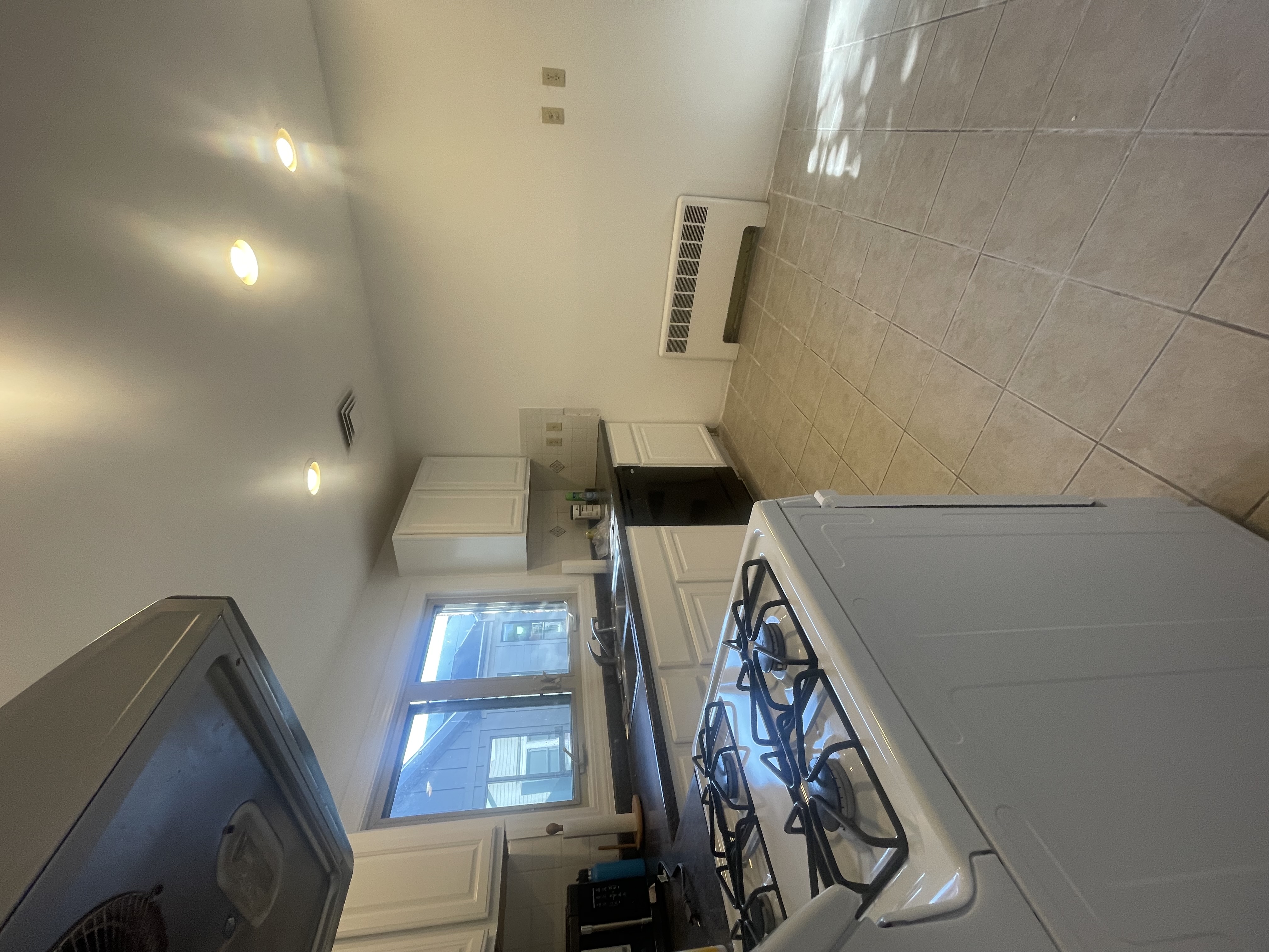 Photos of apartment on TAPPAN,Brookline MA 02446