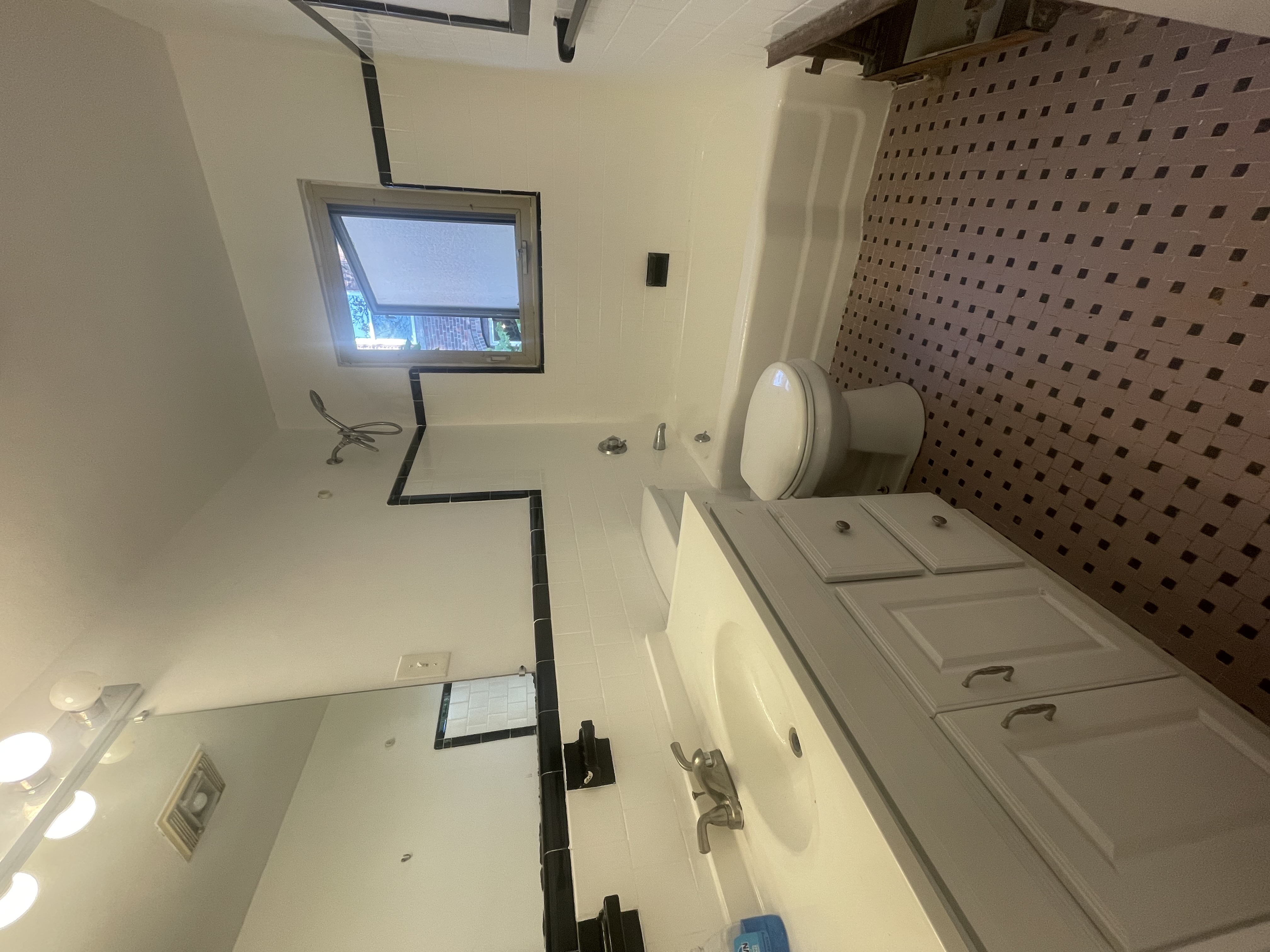 Photos of apartment on TAPPAN,Brookline MA 02446