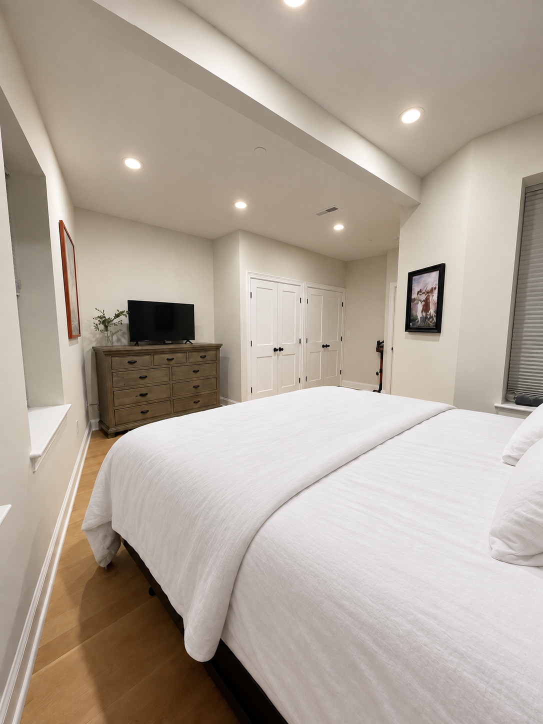 Photos of apartment on Garden Ct St.,Boston MA 02113