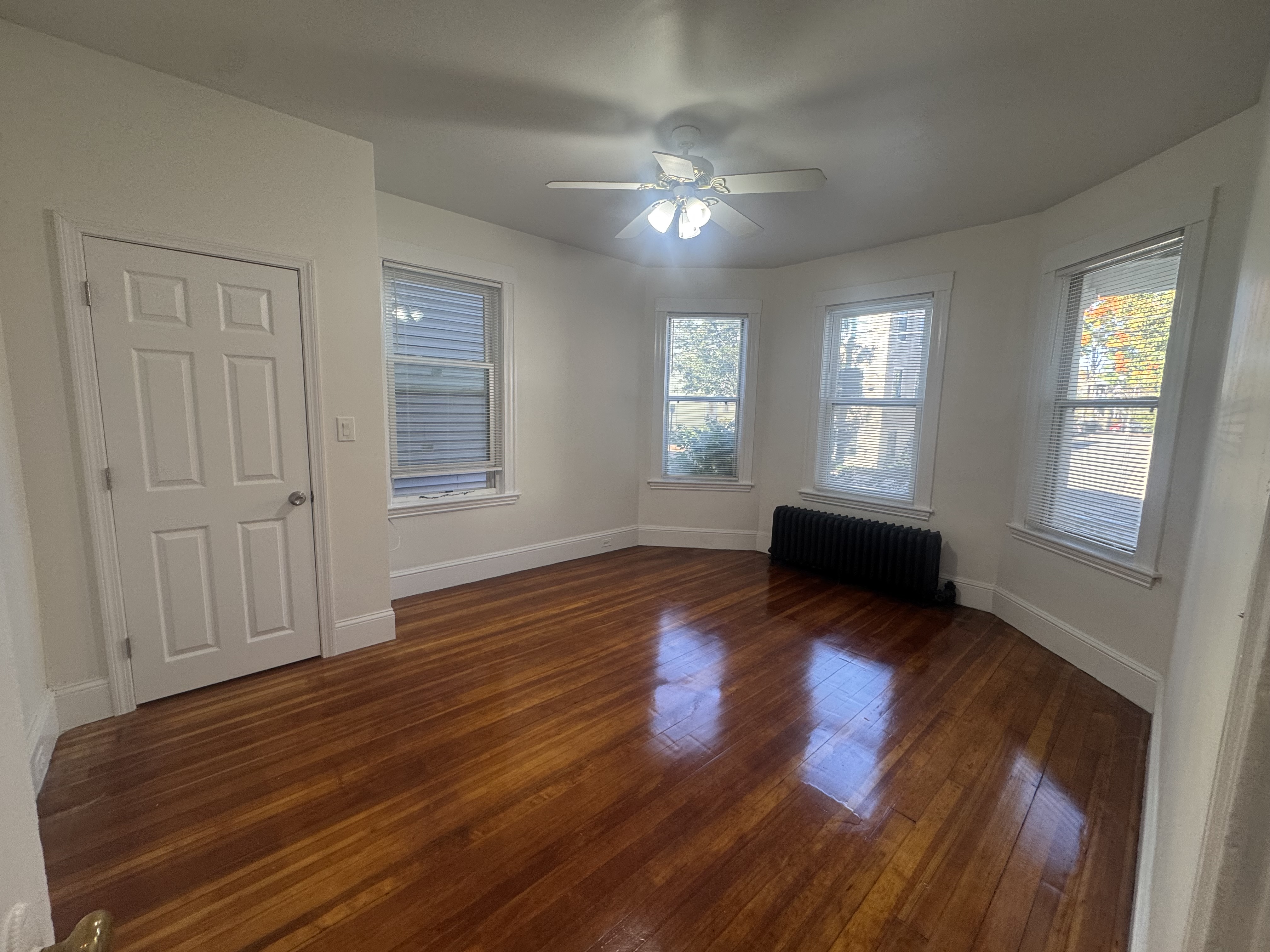 Pictures of  property for rent on Franklin, Brookline, MA 02445