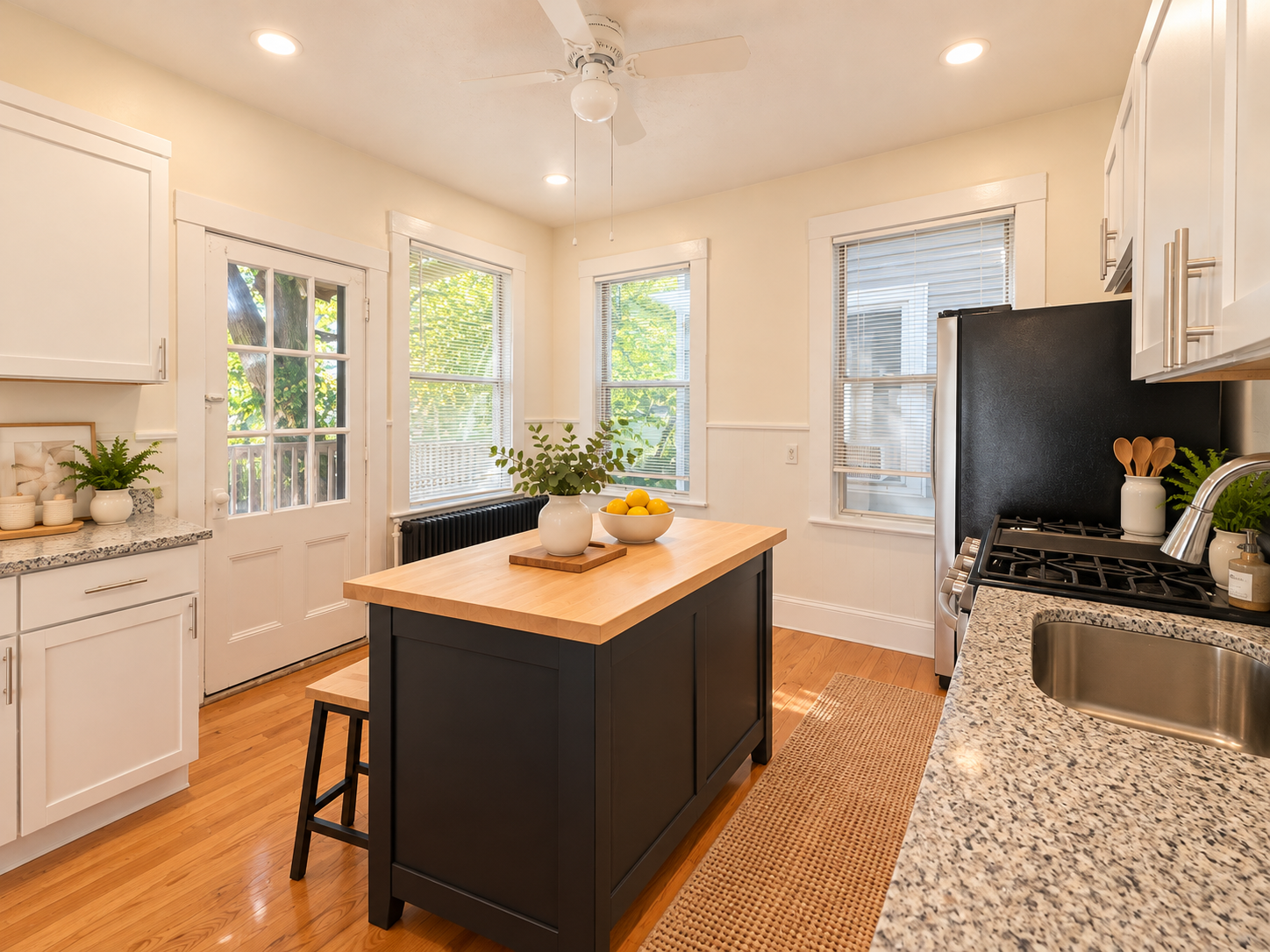 Photos of apartment on Franklin,Brookline MA 02445
