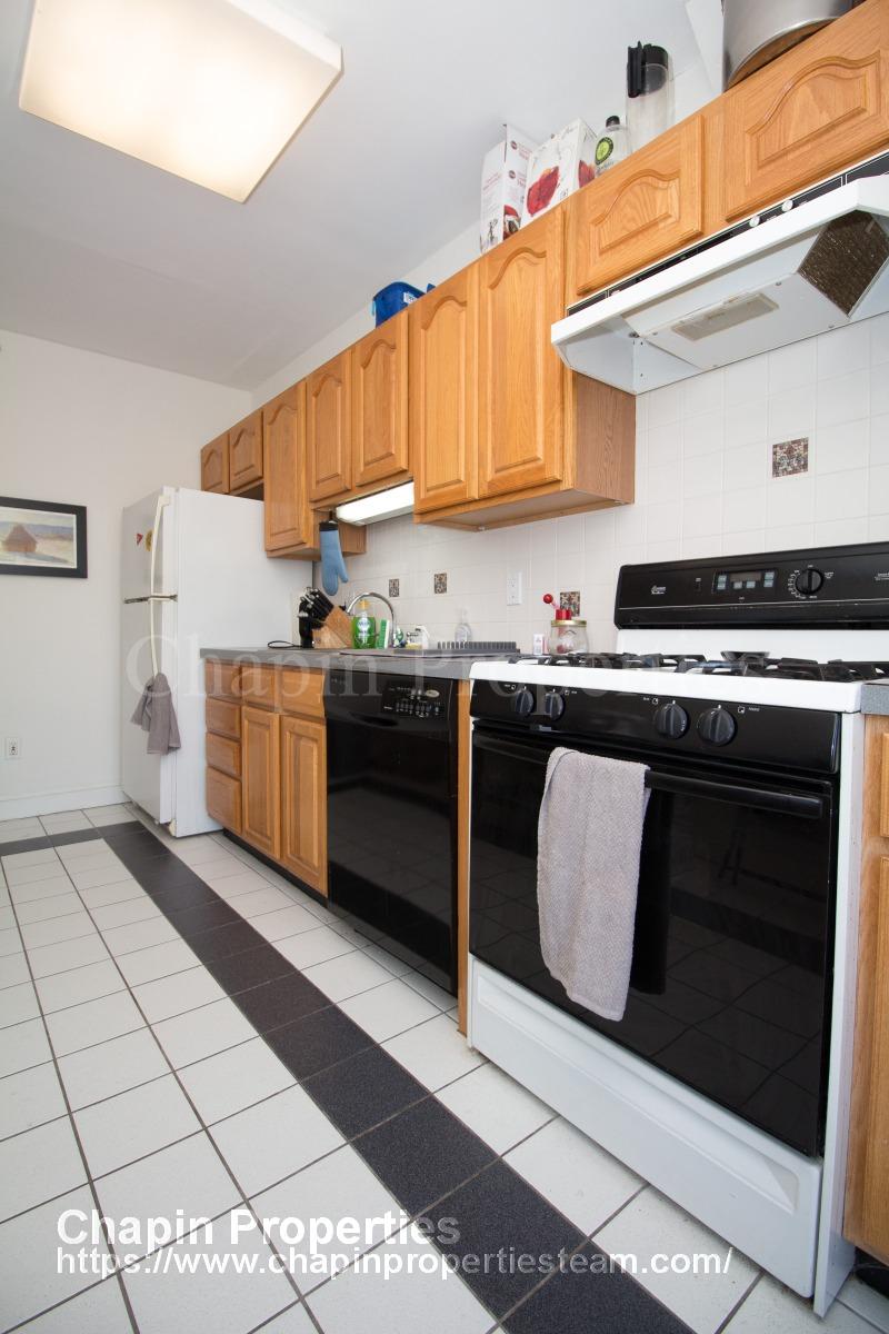 Photos of apartment on Cypress St.,Brookline MA 02445