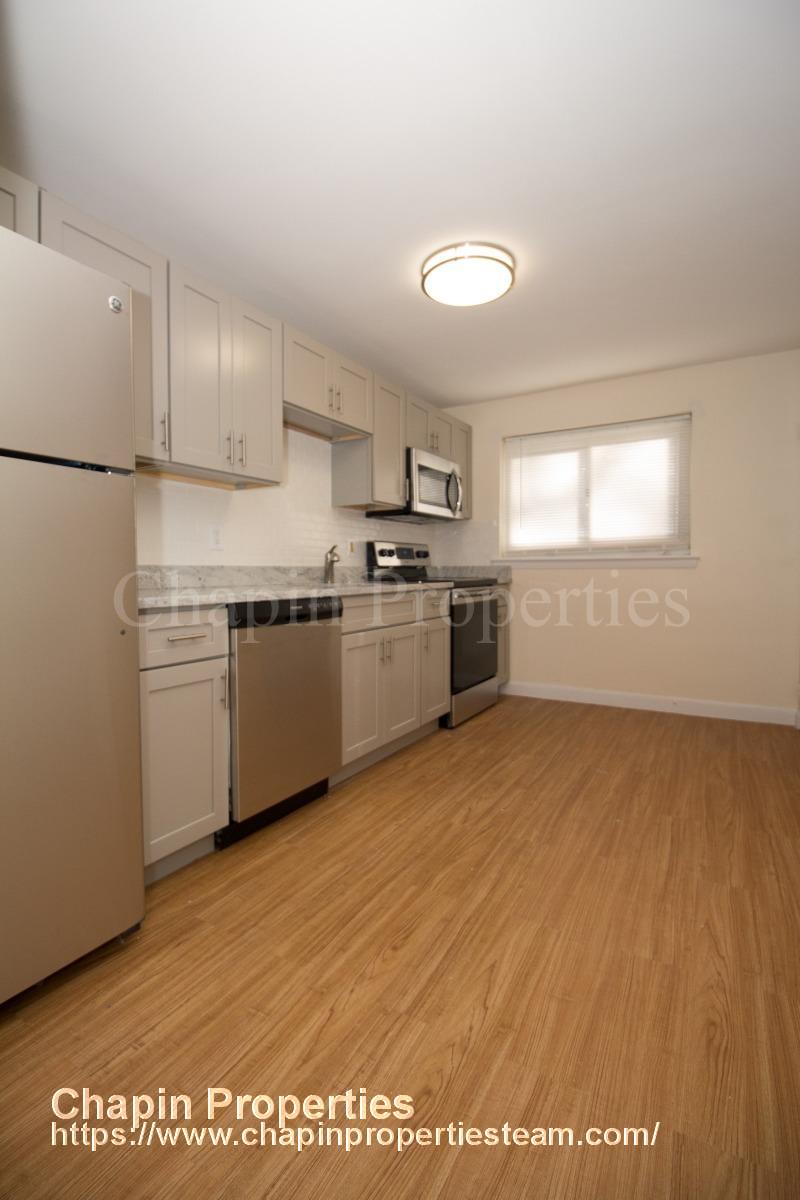 Photos of apartment on CHESTNUT St.,Brookline MA 02445