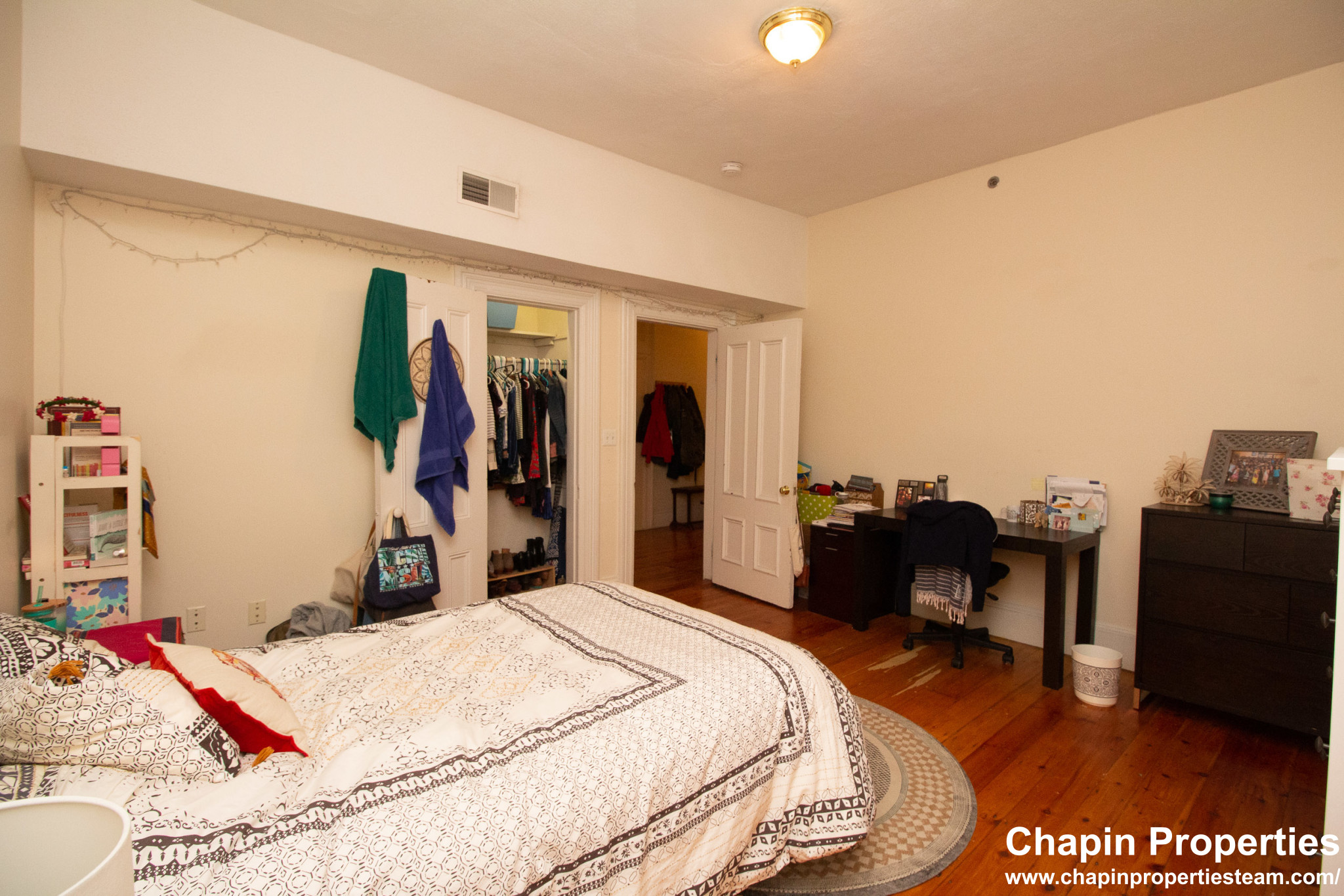 Photos of apartment on Washington St.,Brookline MA 02445