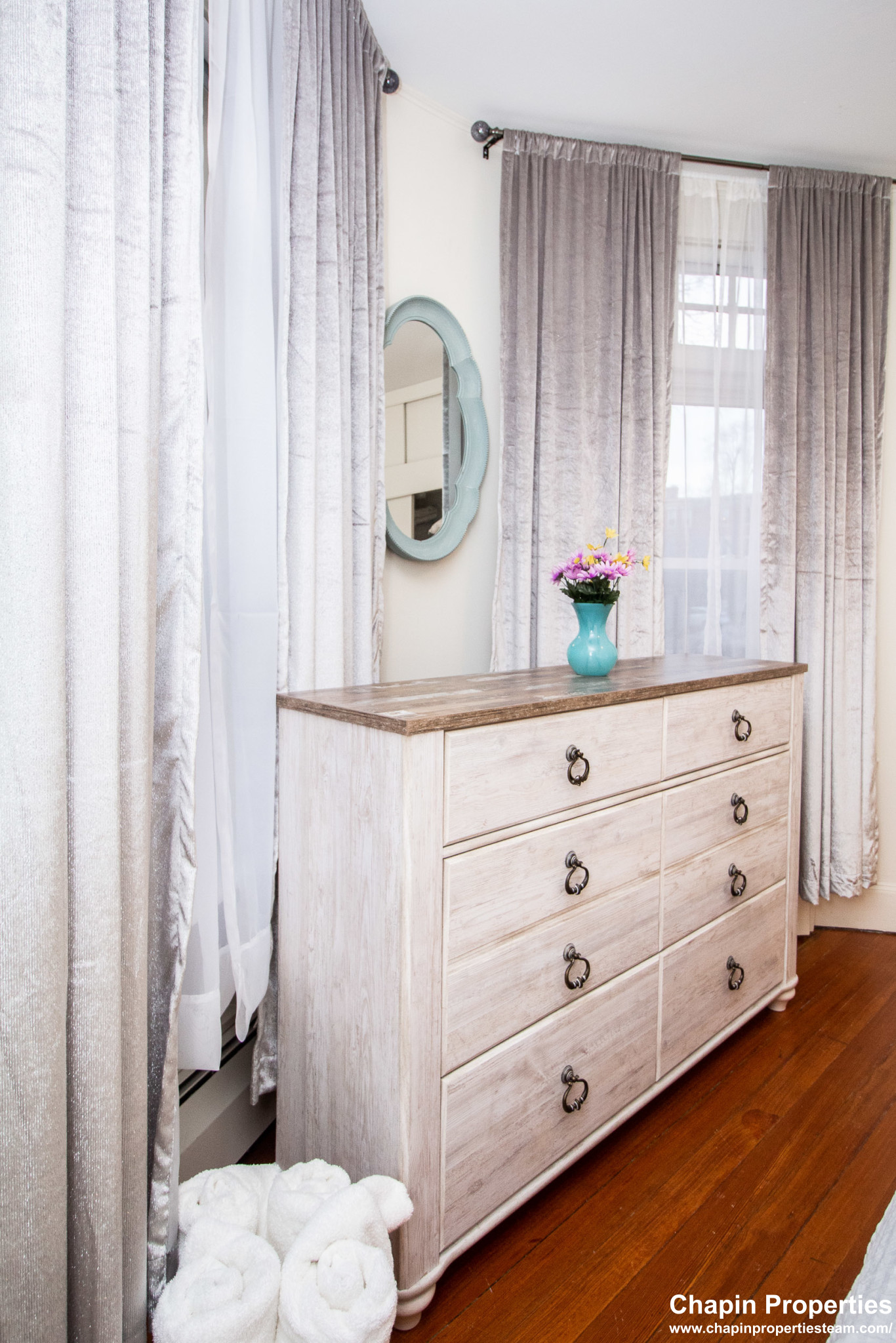 1871 Beacon St, Washington Square