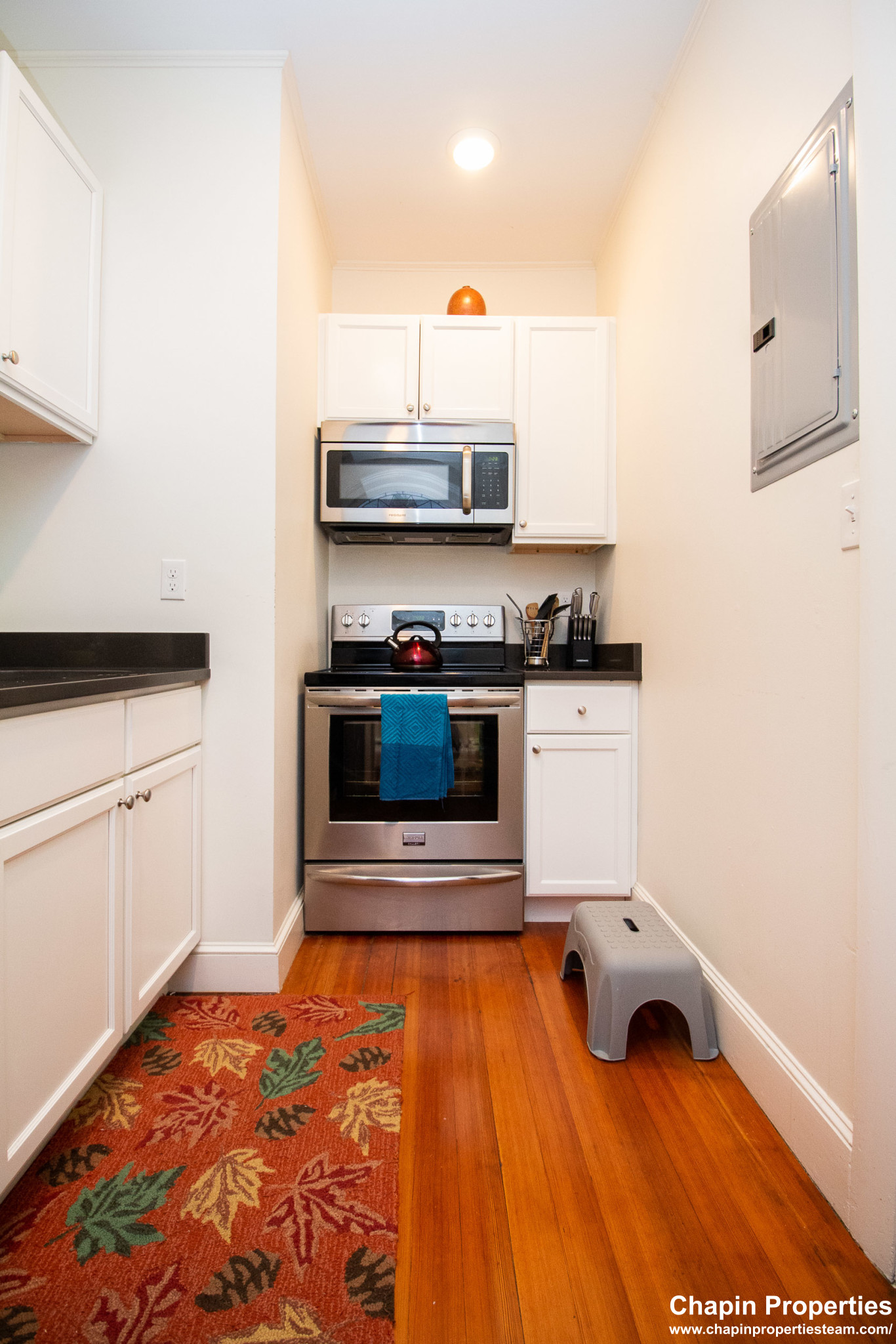 1871 Beacon St, Washington Square