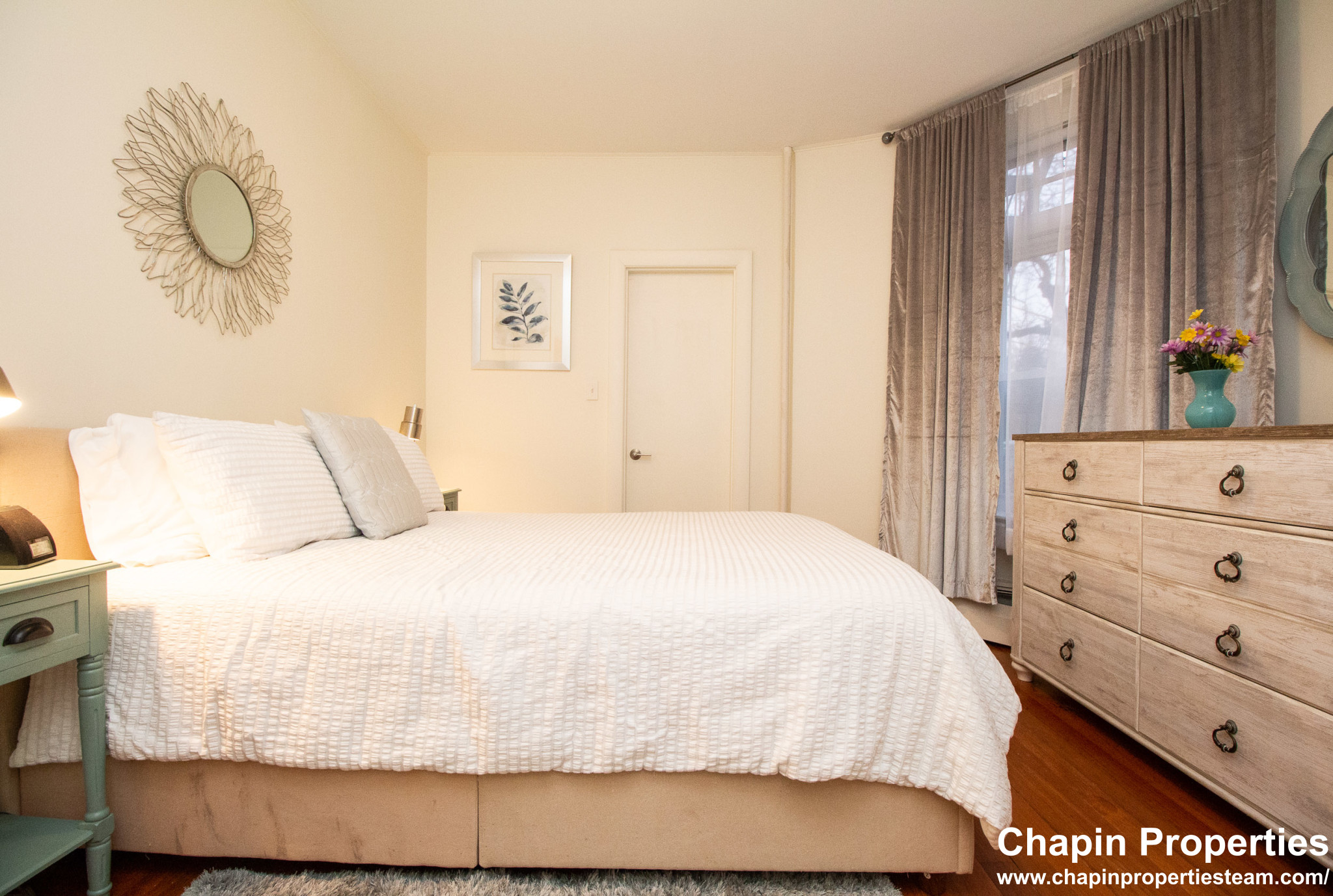 1871 Beacon St, Washington Square