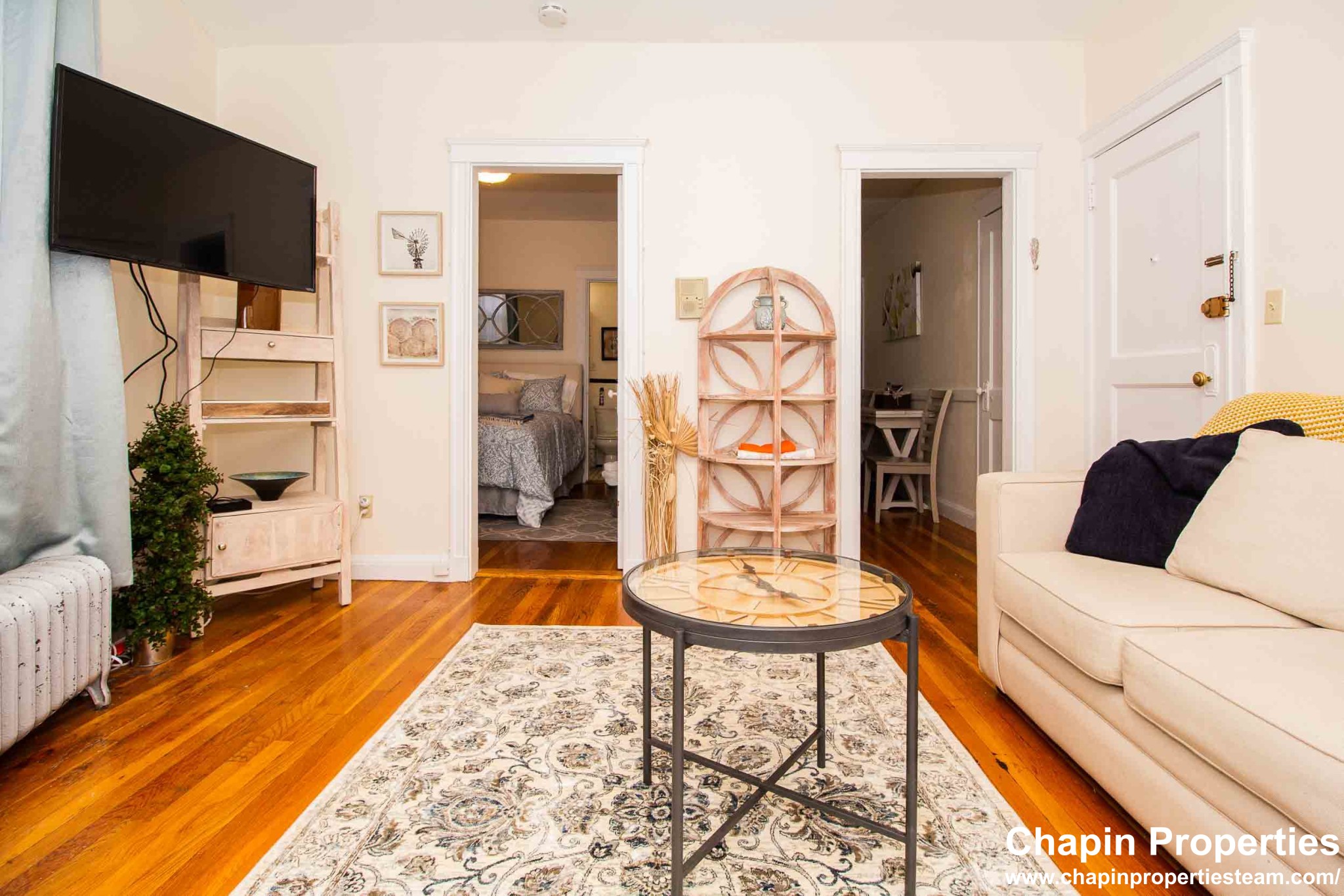 191 Kent St, Longwood