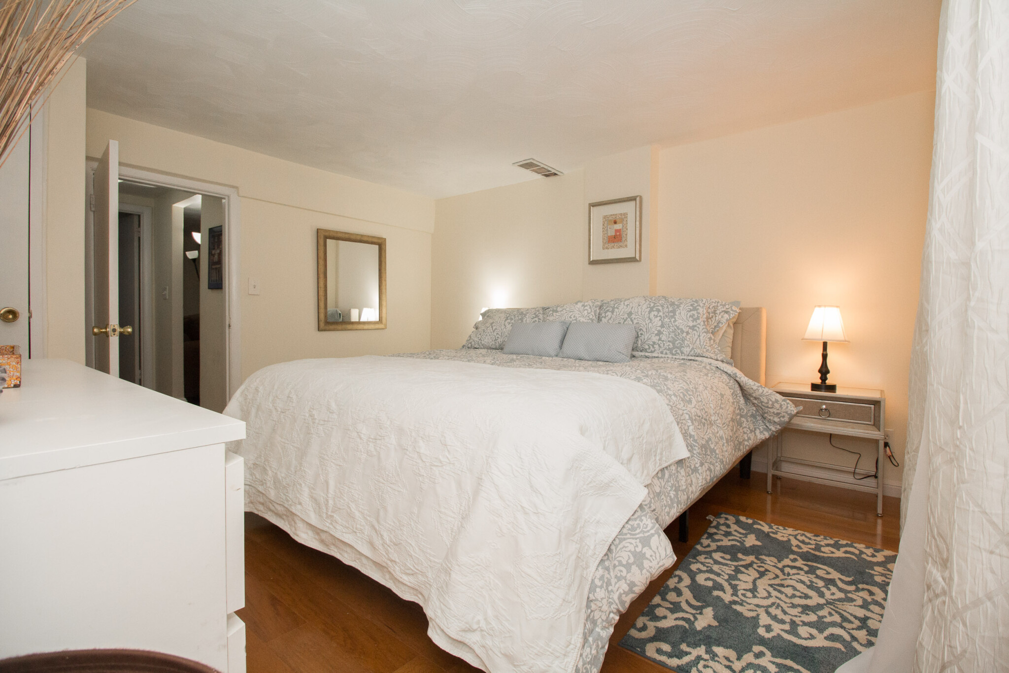 79 Chestnut St, Chestnut Hill