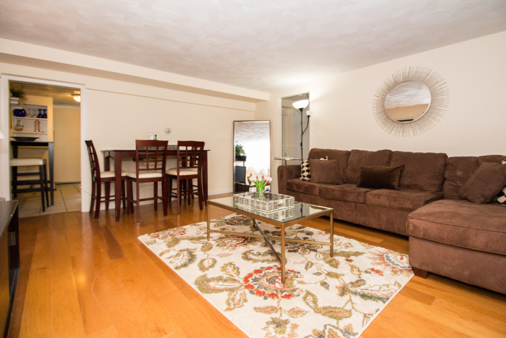 79 Chestnut St, Chestnut Hill