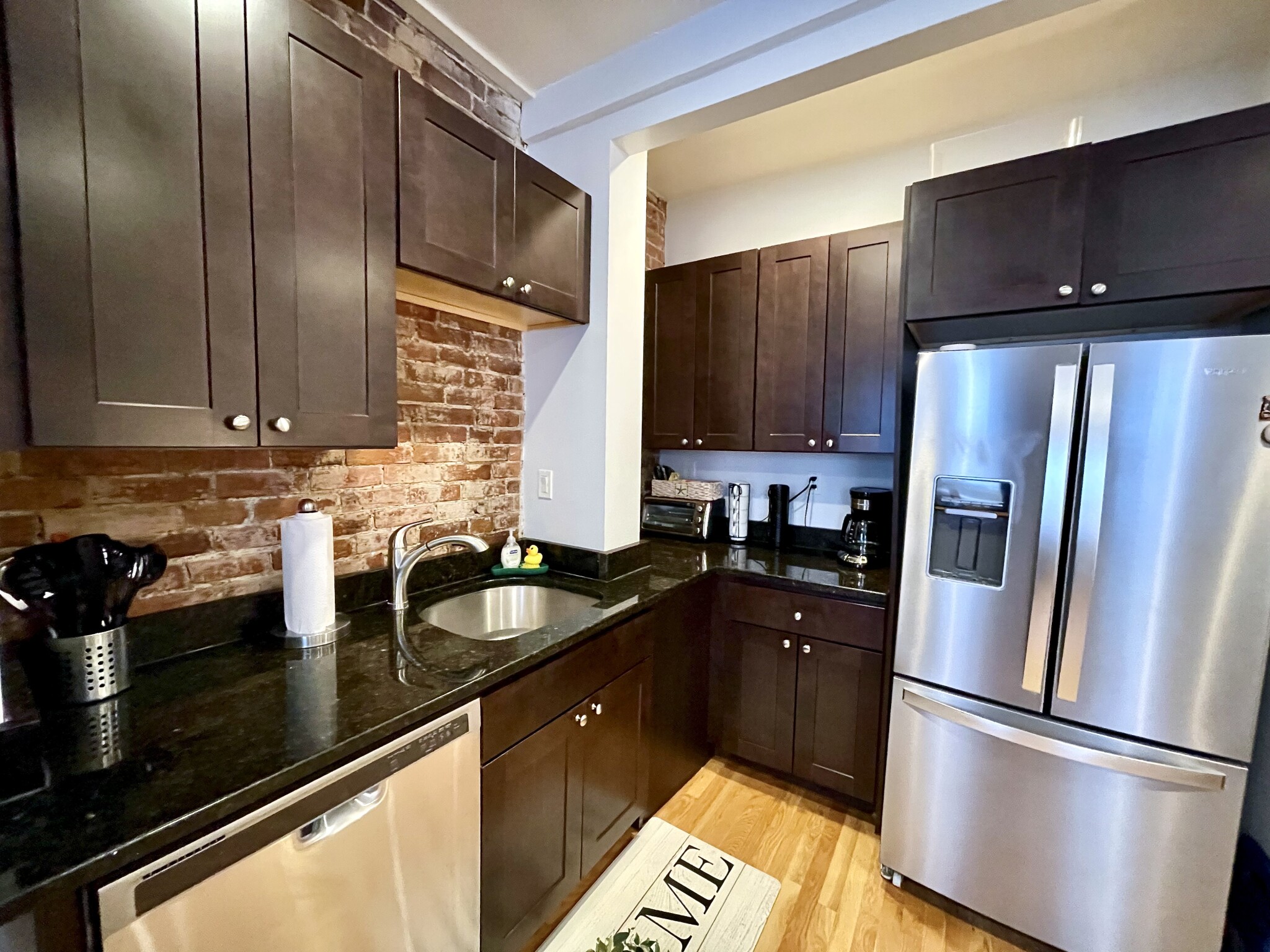 322 Western Ave, Central Square