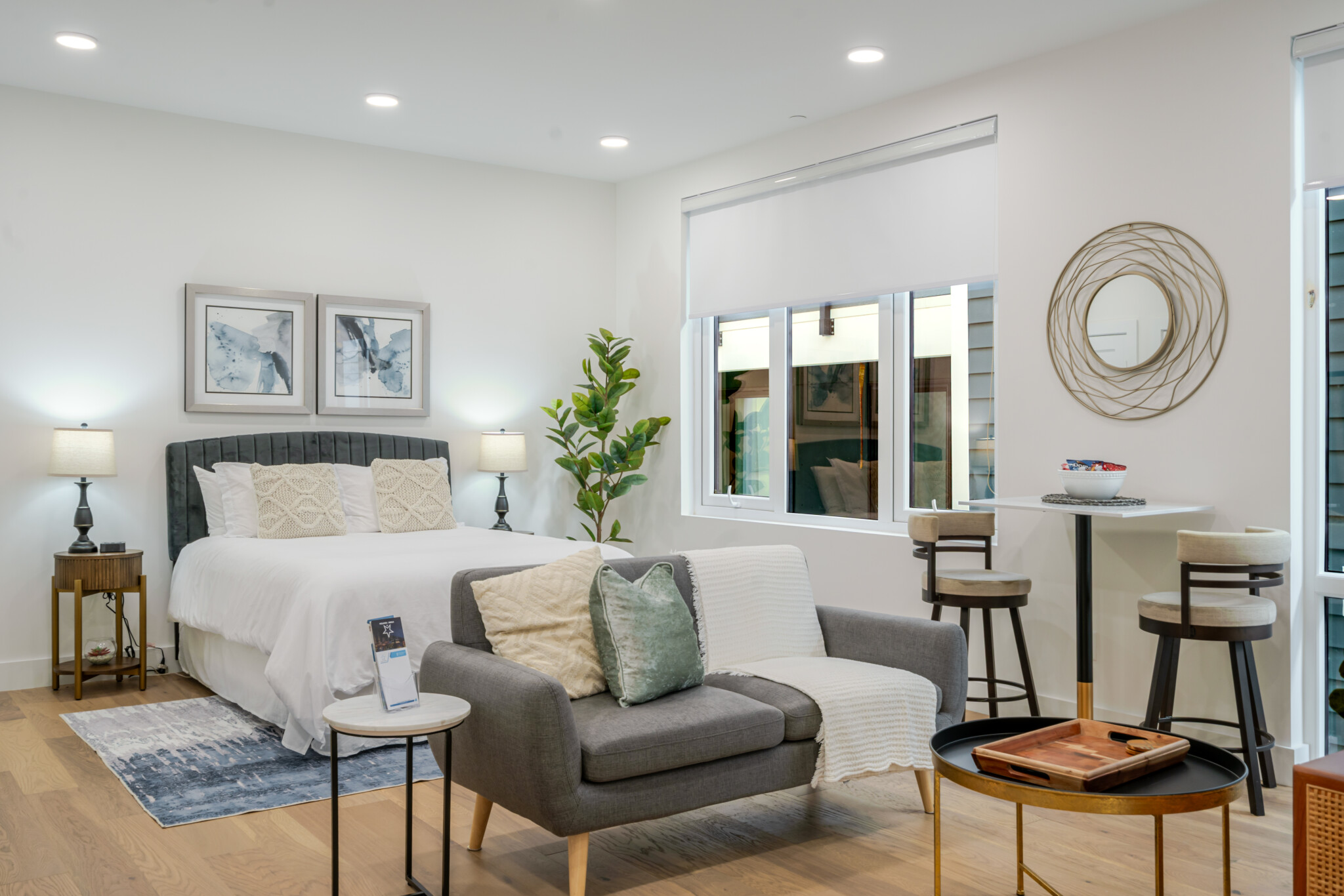 Photos of apartment on Hichborn St.,Boston MA 02135