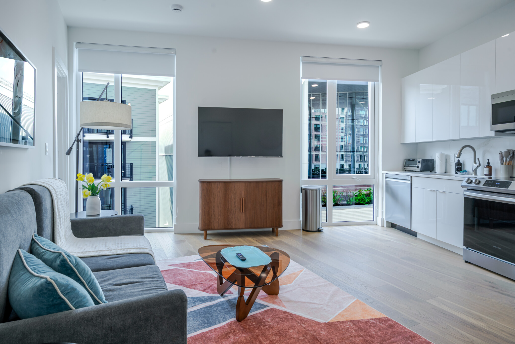 38 Hichborn St., Brighton, MA - 4,500 USD/ month