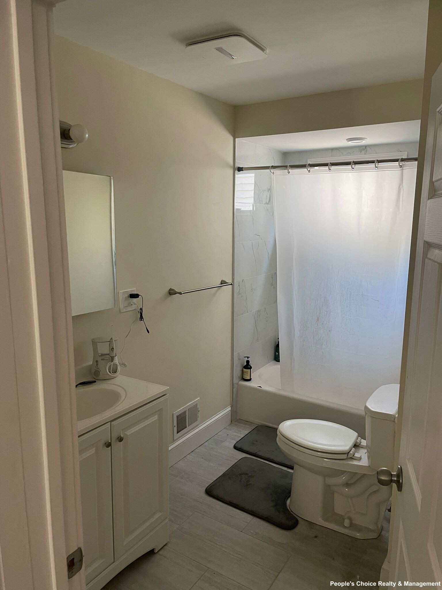 39 Grove St, Davis Square