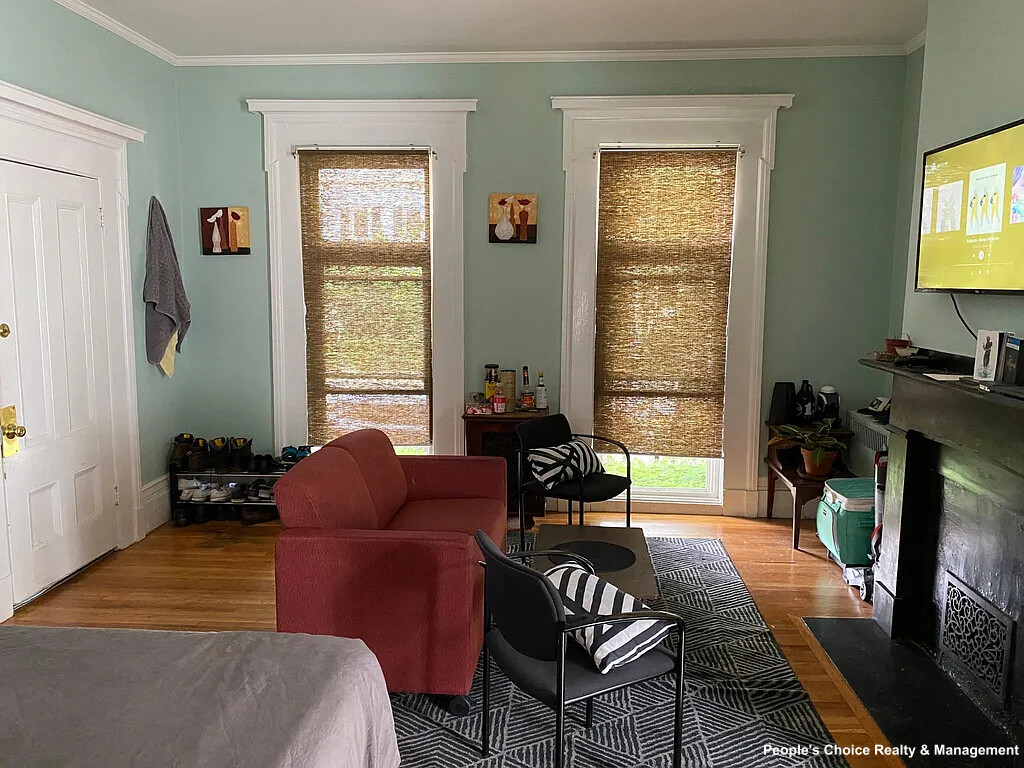 336 Broadway, Mid-Cambridge