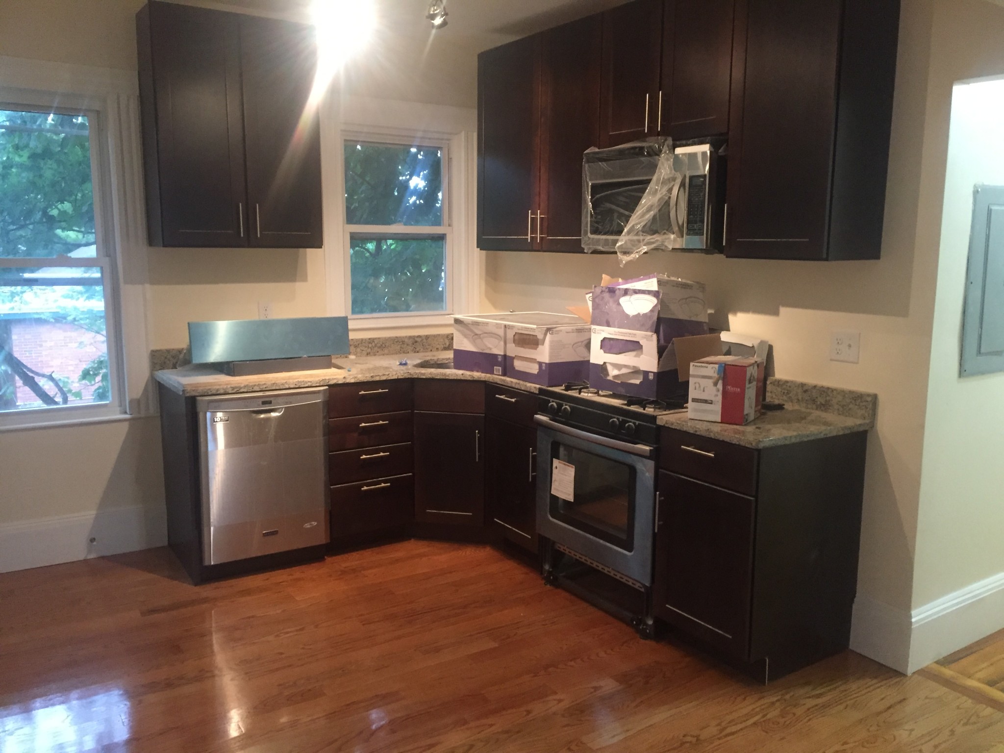 3 bed, 1 bath apartment for rent at 9 Alvan Ter Unit 1, Dorchester