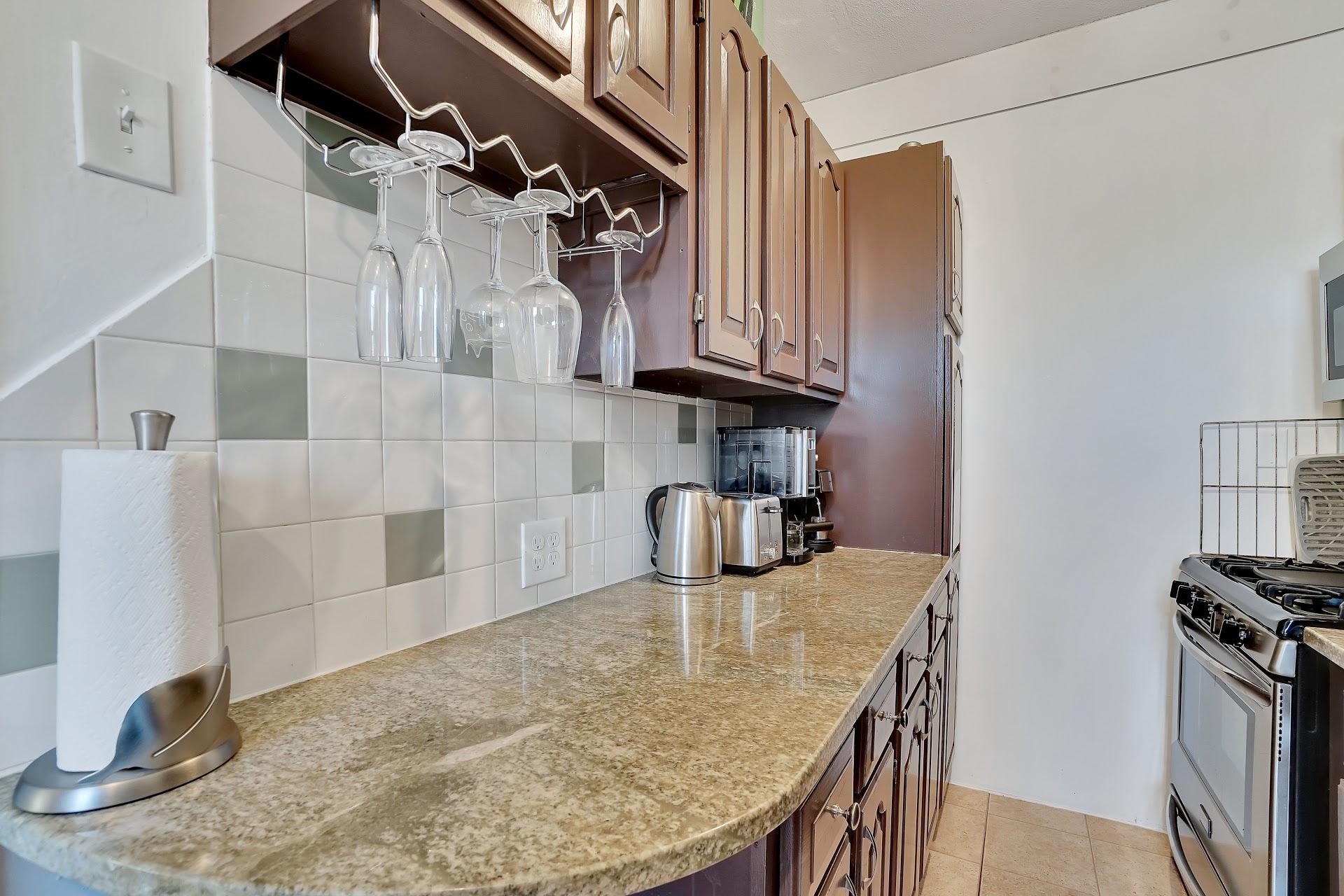 1 bed, 1 bath apartment for rent at 118 Riverway Unit 118, Fenway — photo 3 of 10