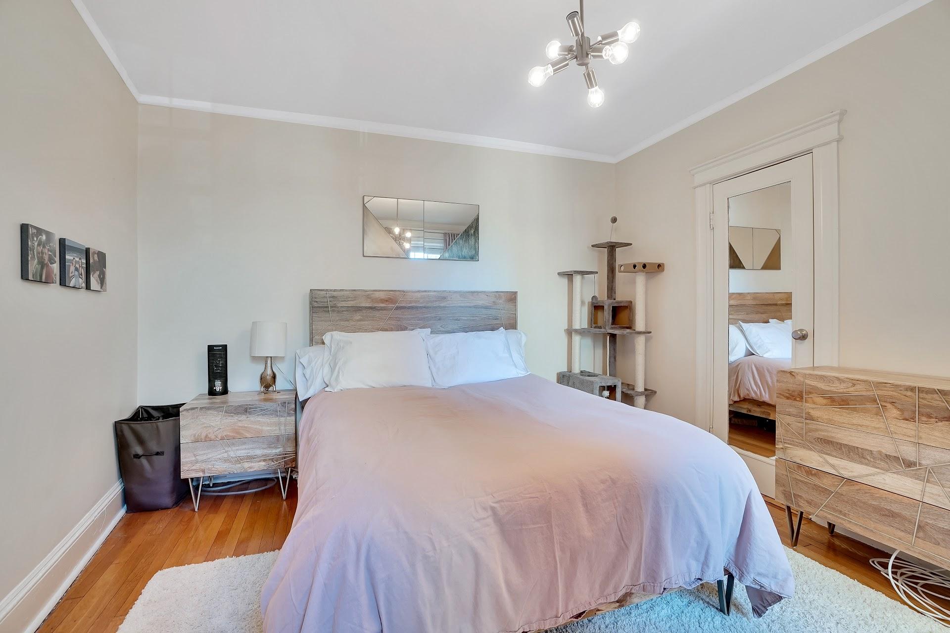1 bed, 1 bath apartment for rent at 118 Riverway Unit 118, Fenway — photo 6 of 10