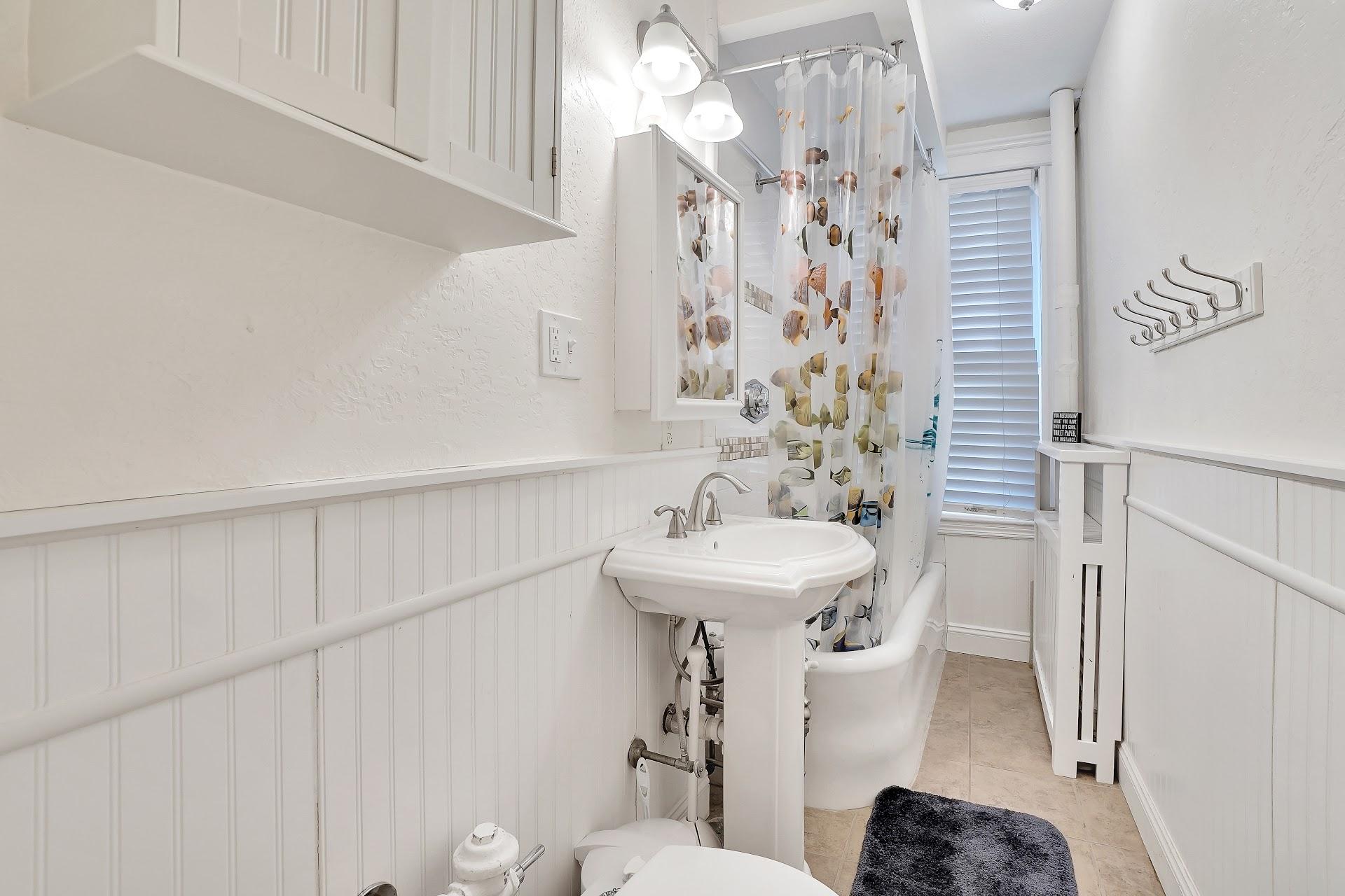 1 bed, 1 bath apartment for rent at 118 Riverway Unit 118, Fenway — photo 7 of 10