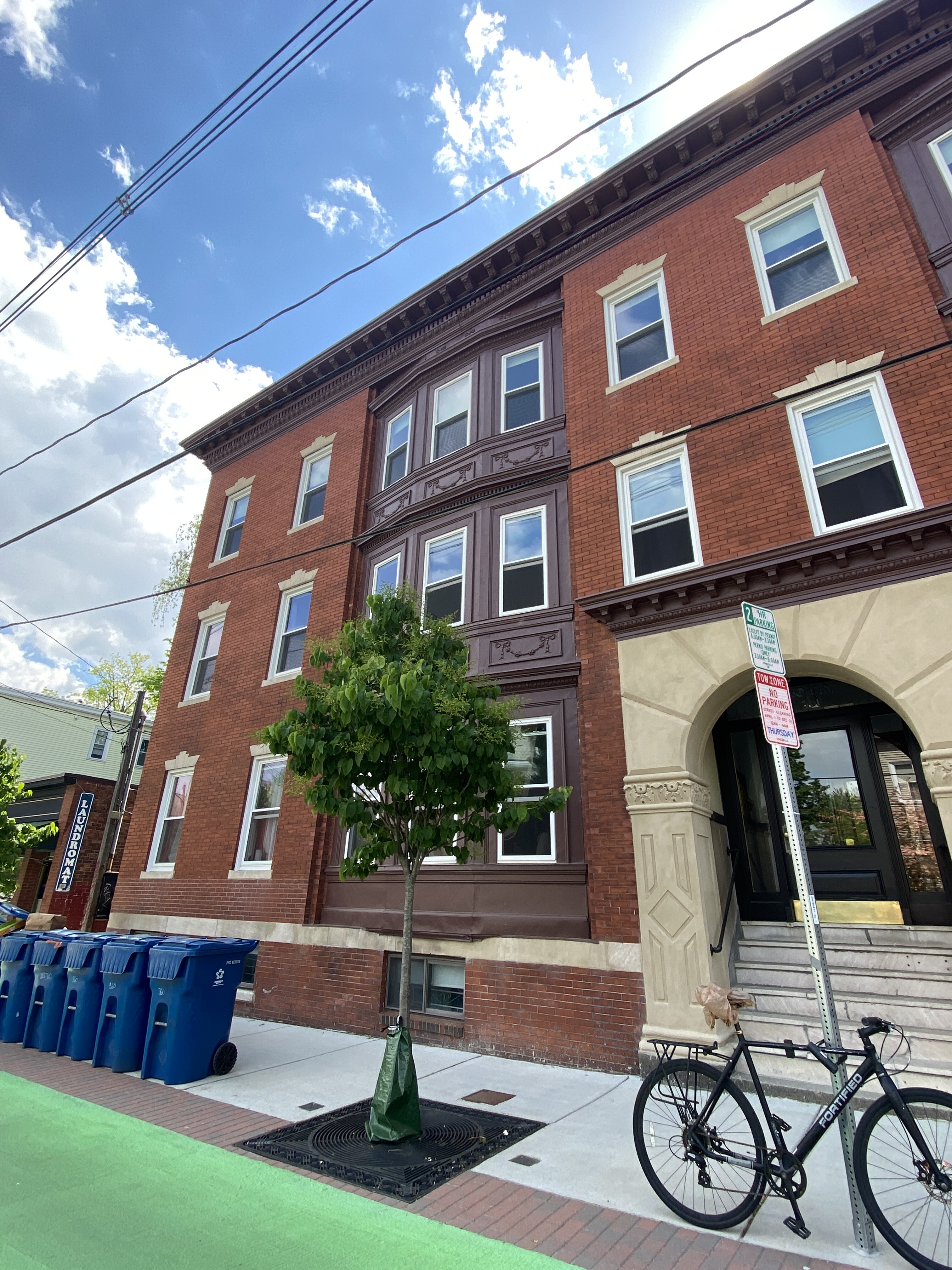 360 Beacon St, East Somerville
