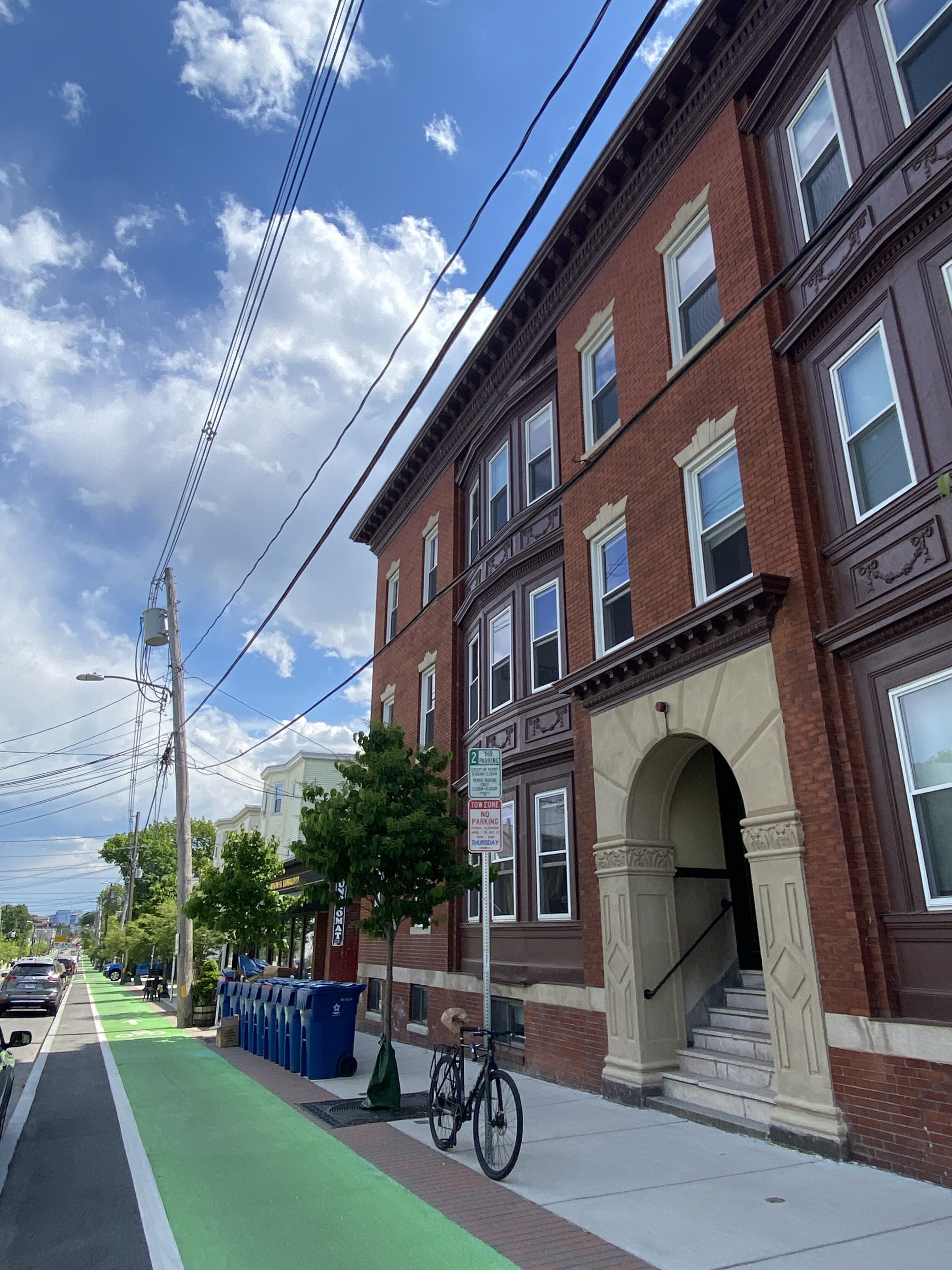 360 Beacon St, East Somerville