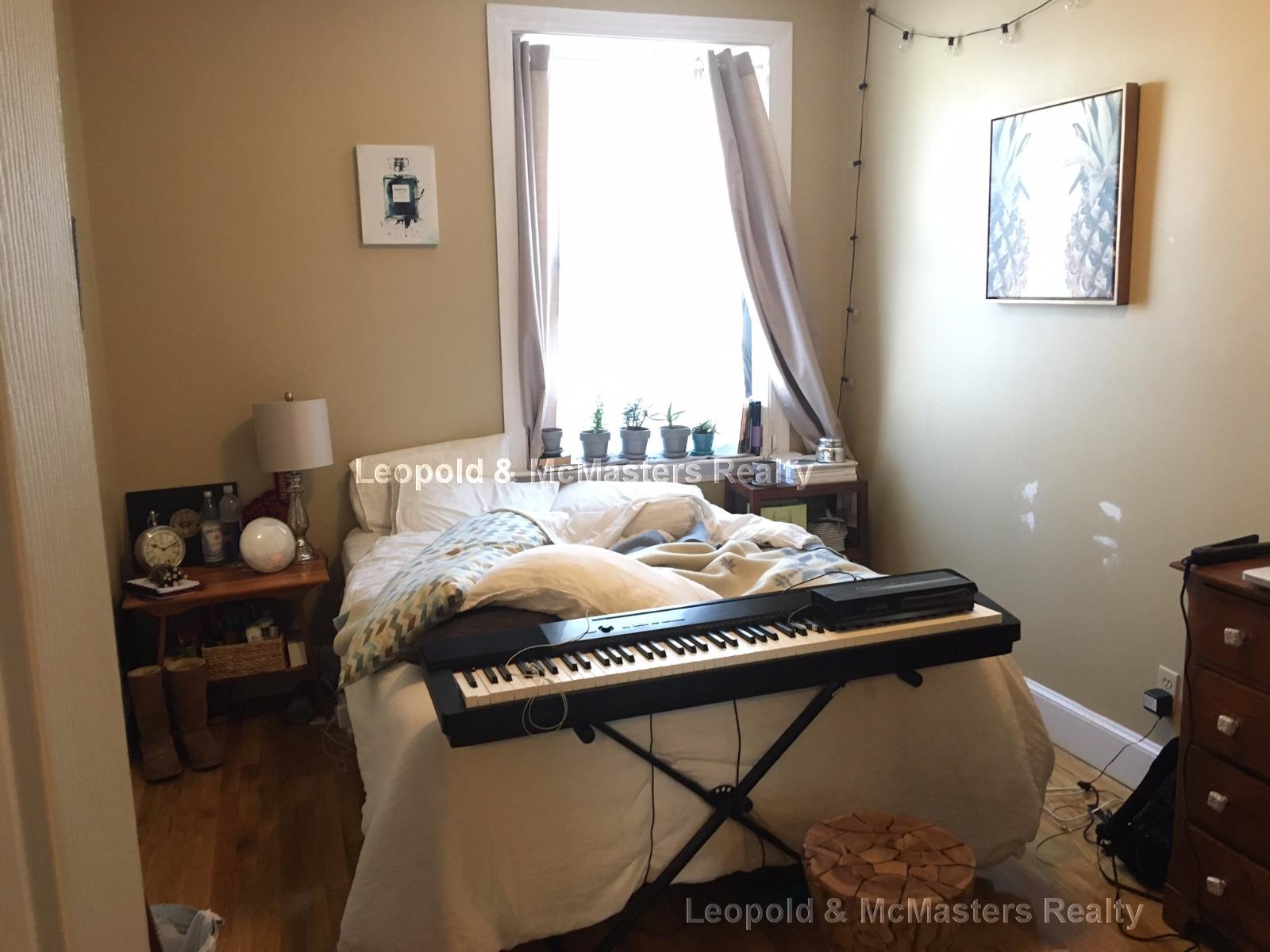 17 Highgate St, Allston