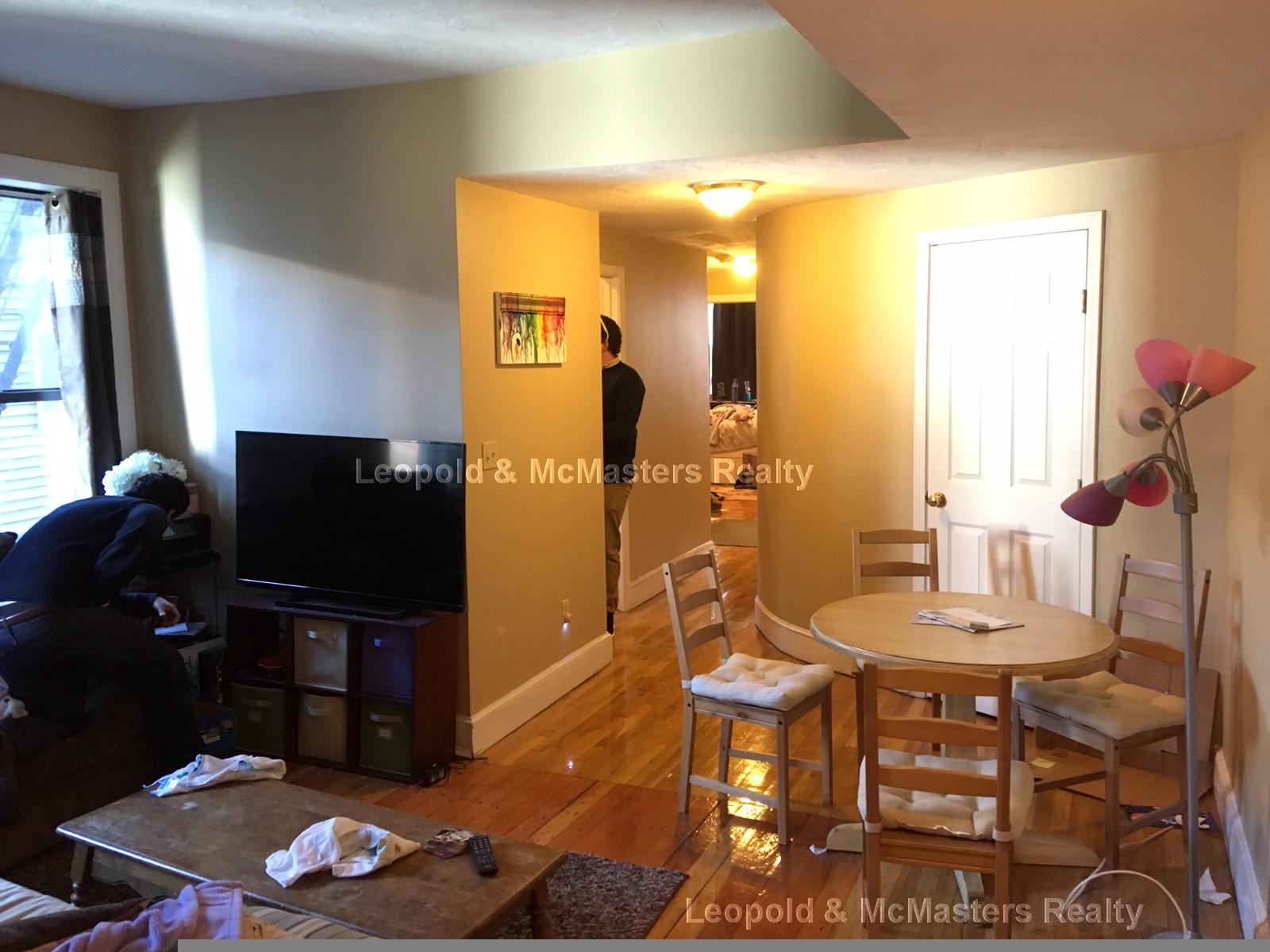 17 Highgate St, Allston