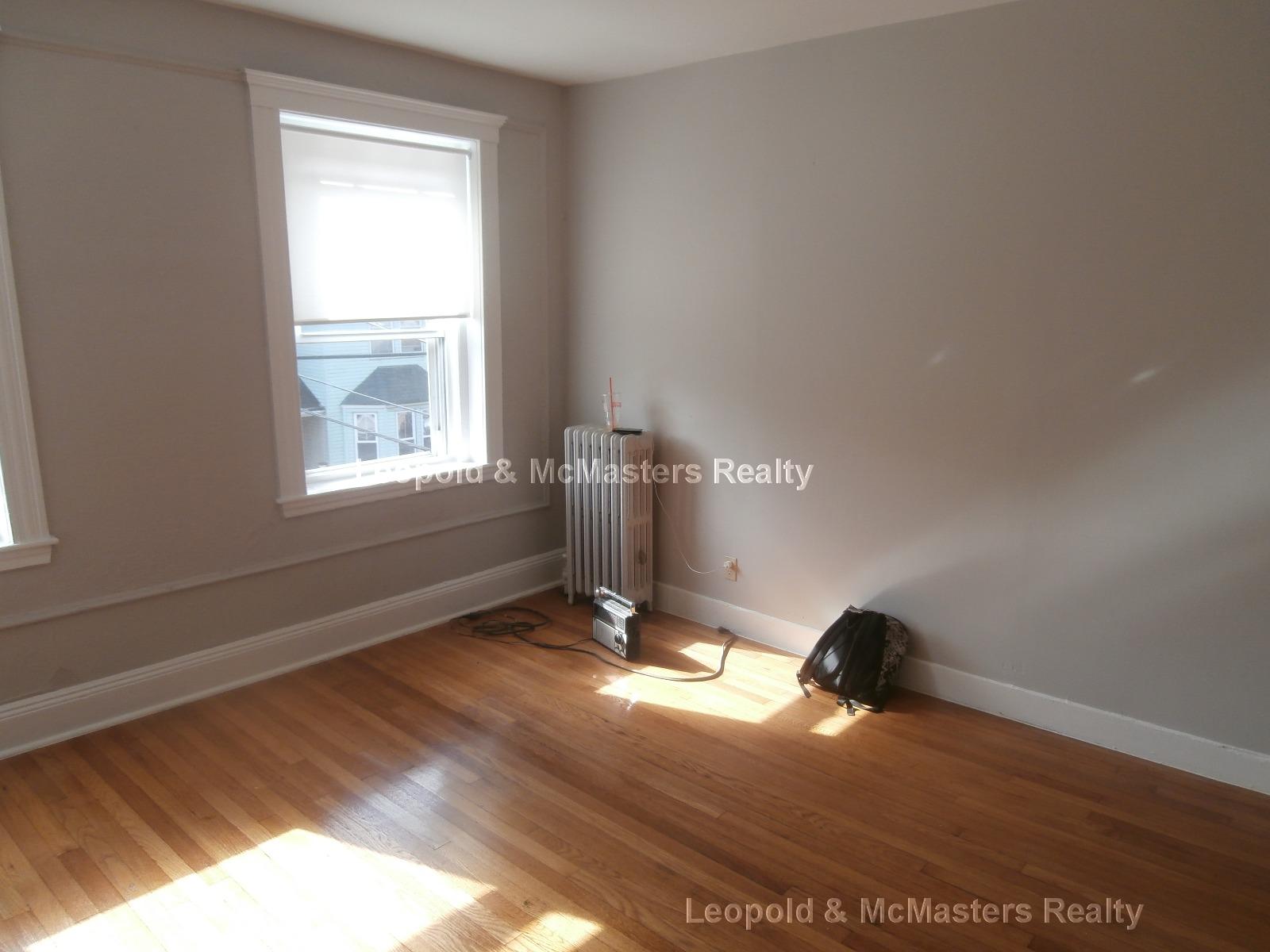 55 Linden St, Allston