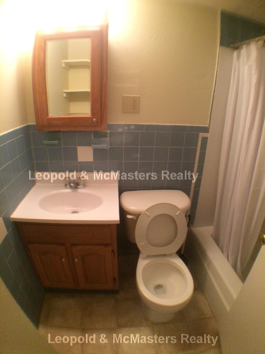 1121 Commonwealth Ave, Brighton