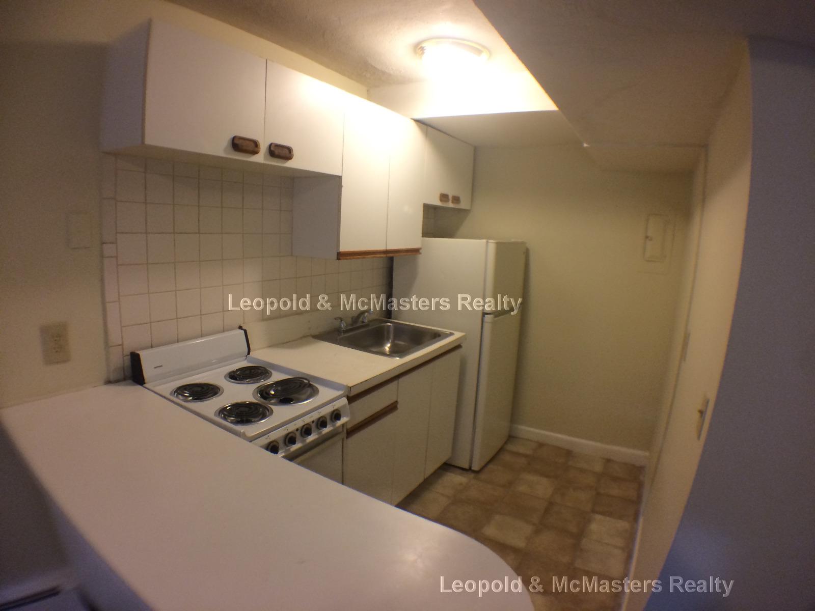 1121 Commonwealth Ave, Brighton