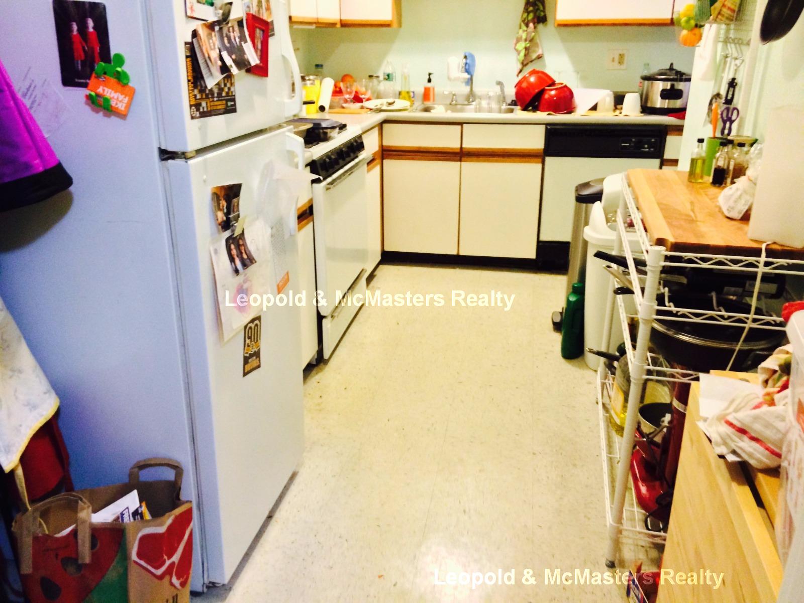 189 Chestnut Hill Ave, Brighton