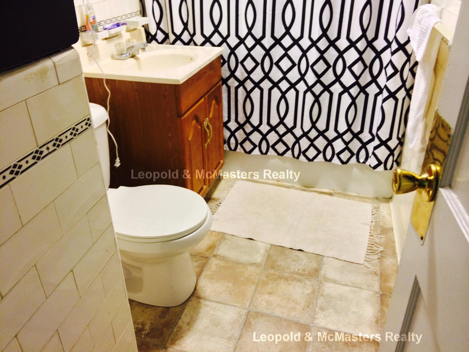 189 Chestnut Hill Ave, Brighton