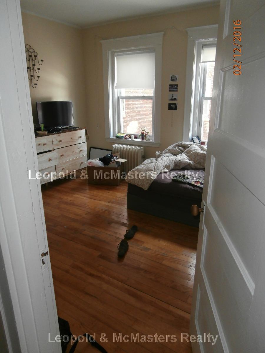 218 South St, Jamaica Plain