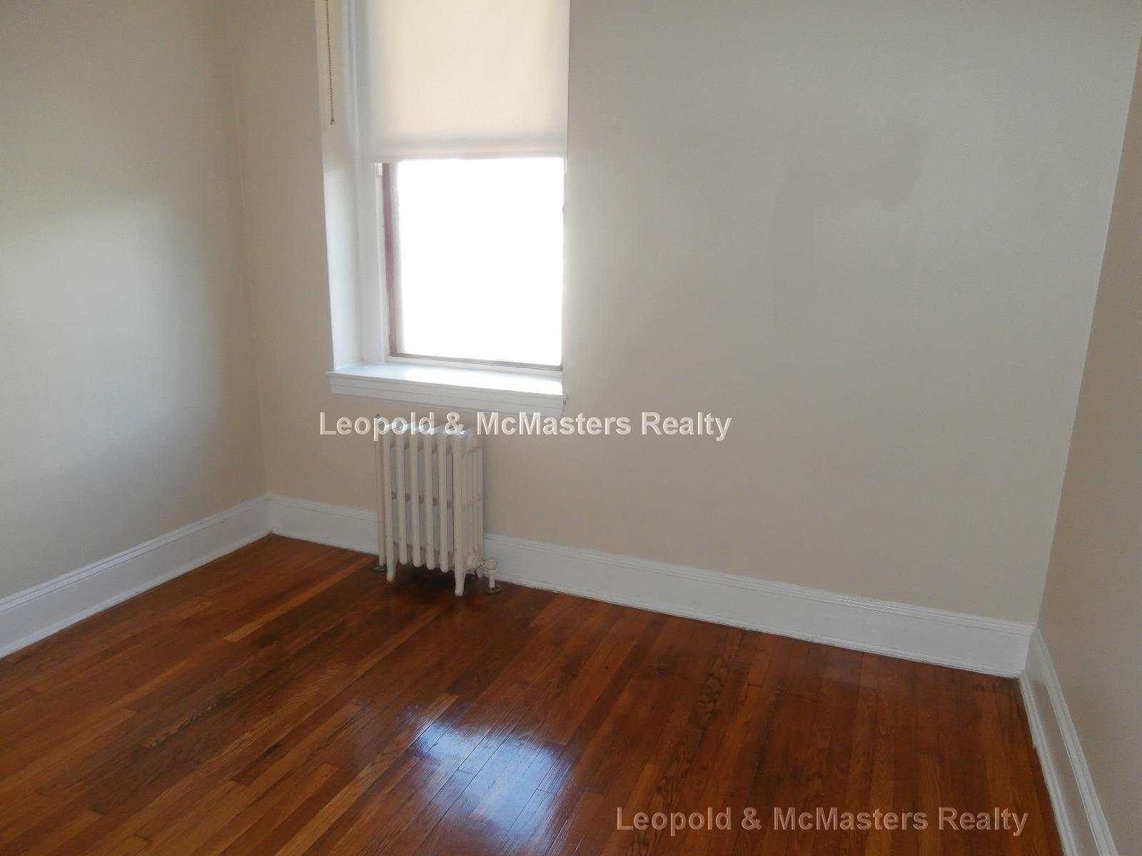 223 Essex St, Wyoming