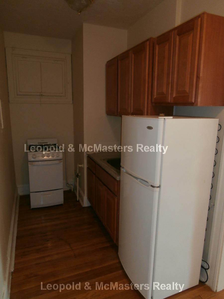 223 Essex St, Wyoming