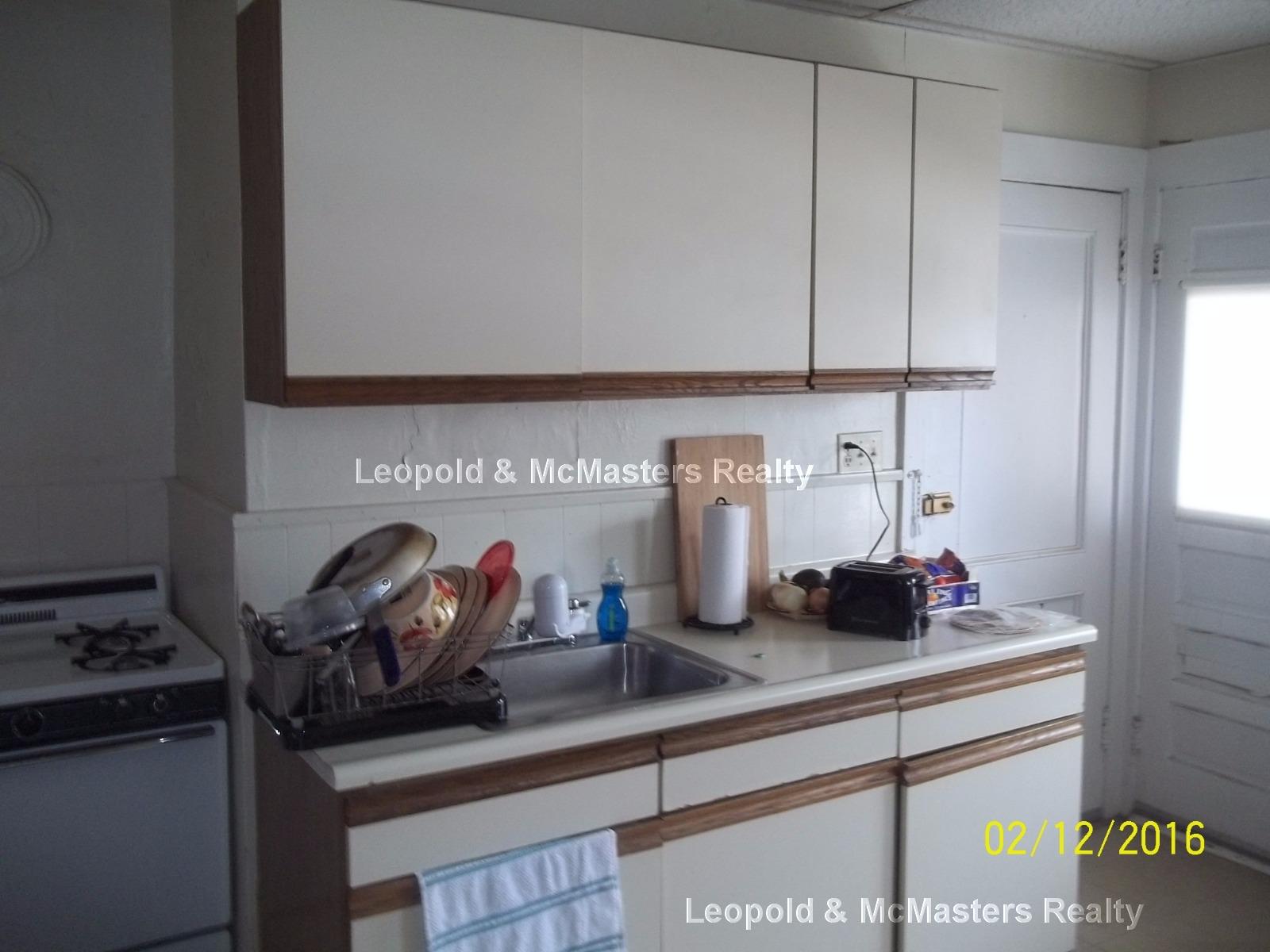 33 Lourdes Ave, Jamaica Plain