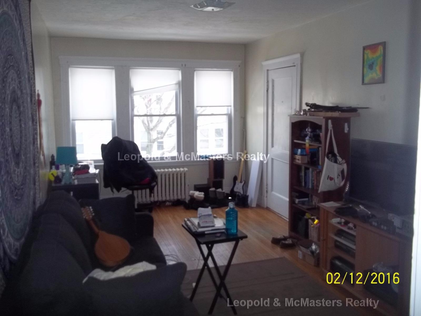 33 Lourdes Ave, Jamaica Plain