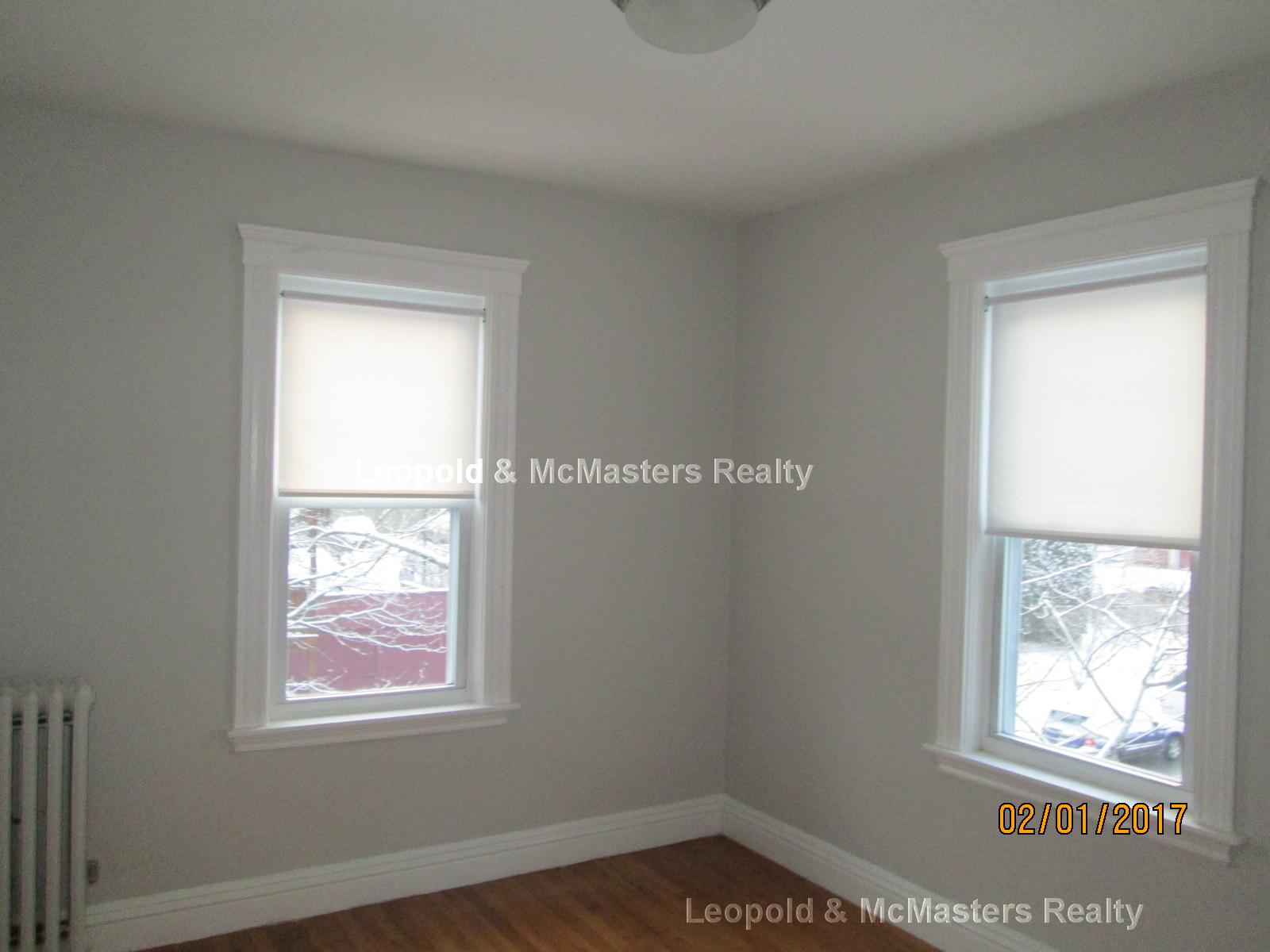 29 Lourdes Ave, Jamaica Plain