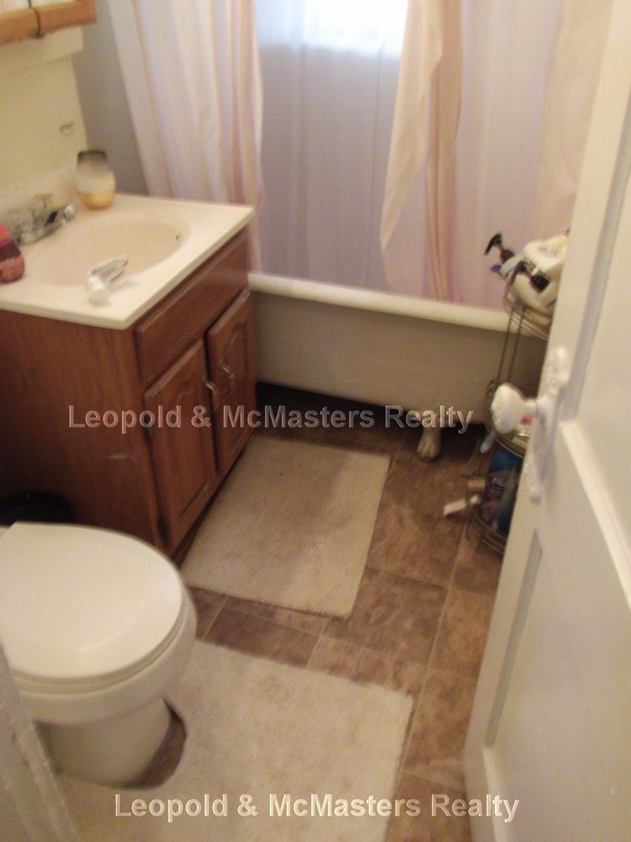 83 Gordon St, Brighton