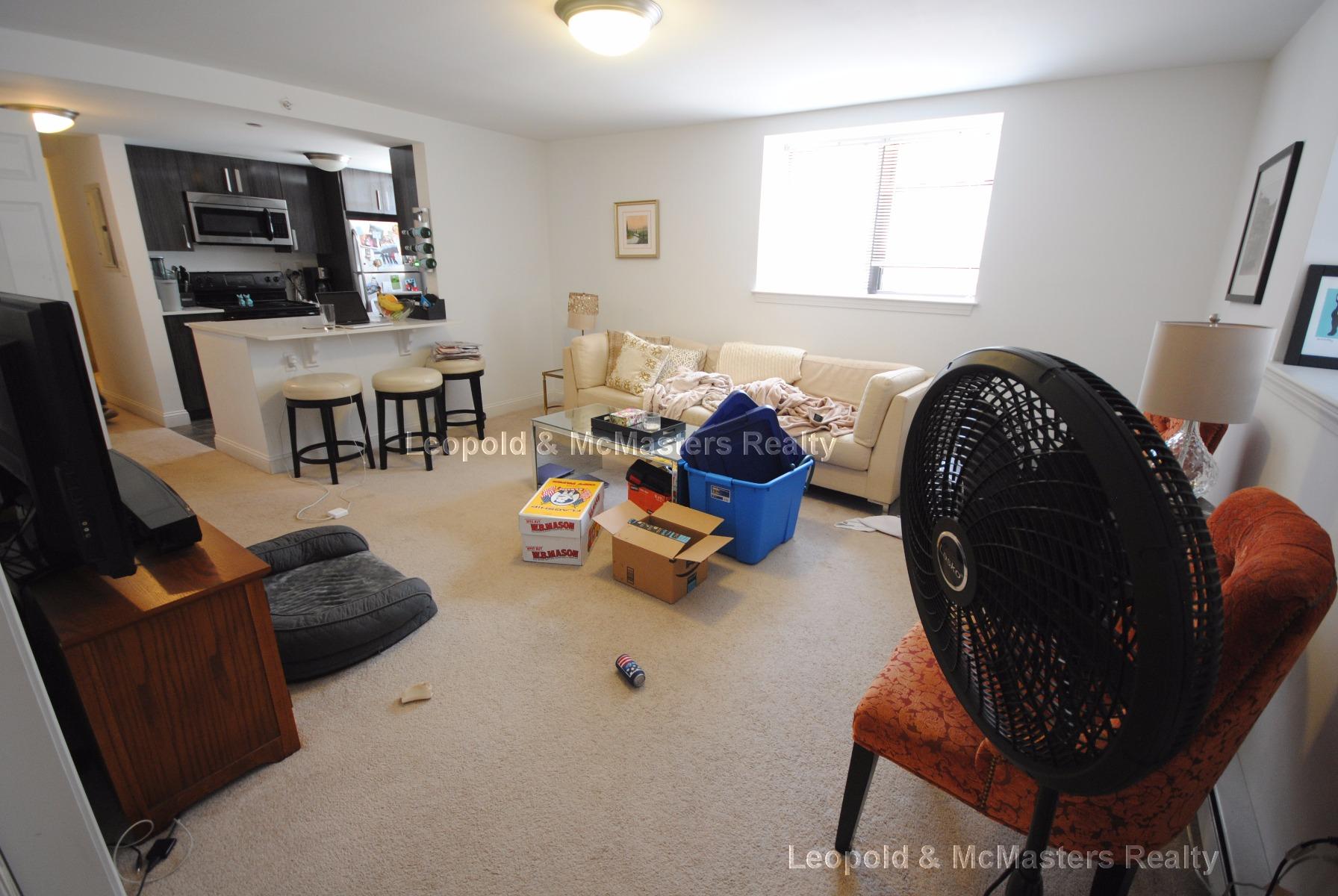 457 Centre St, Newton Corner