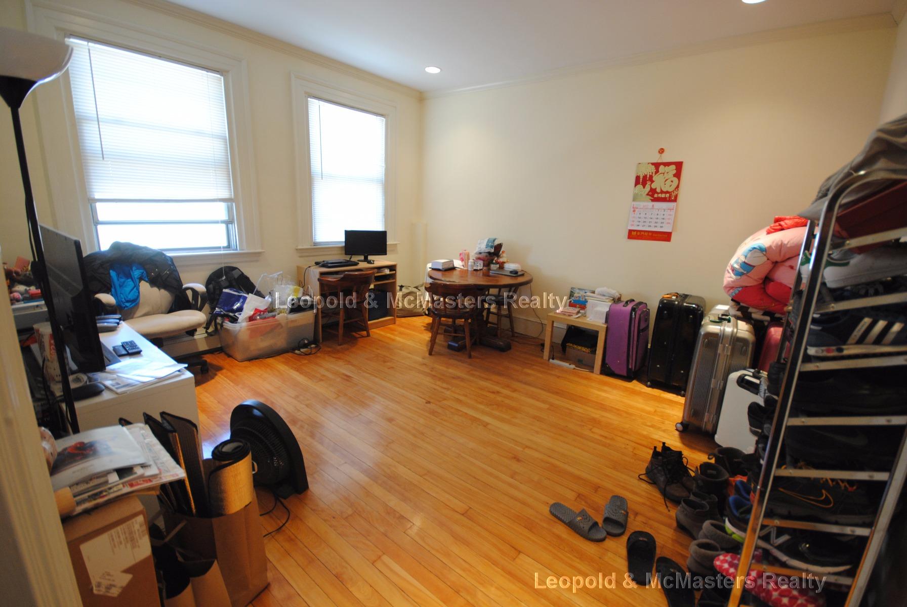 457 Centre St, Newton Corner