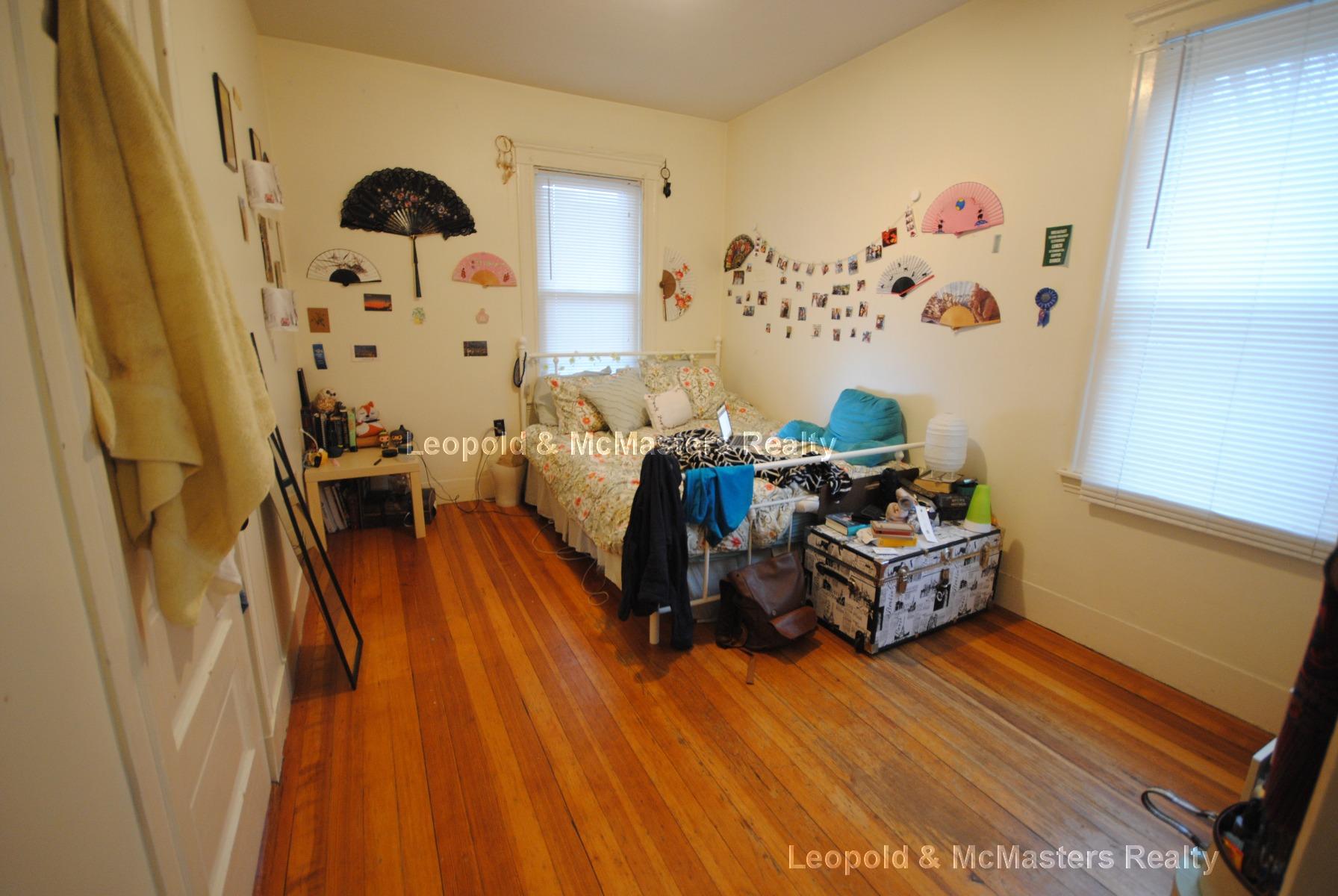 44 Easton St, Allston