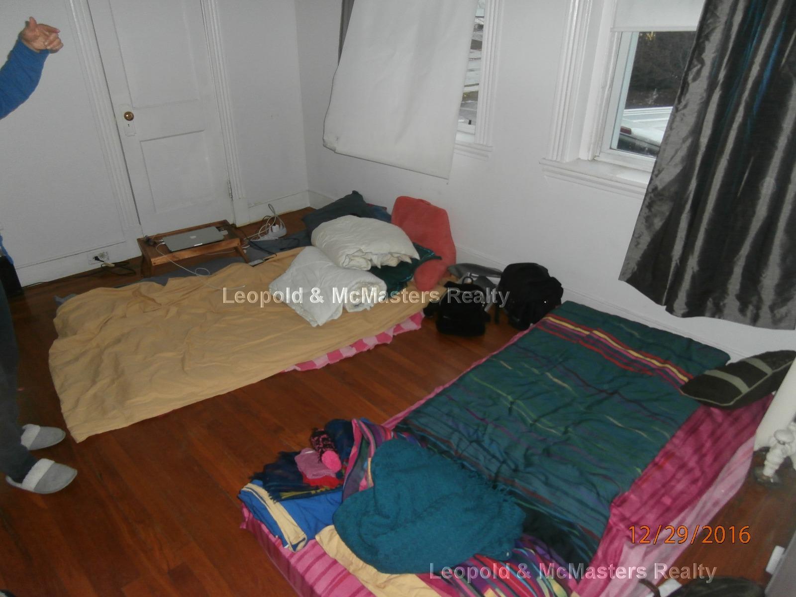 31 Gardner St, Allston