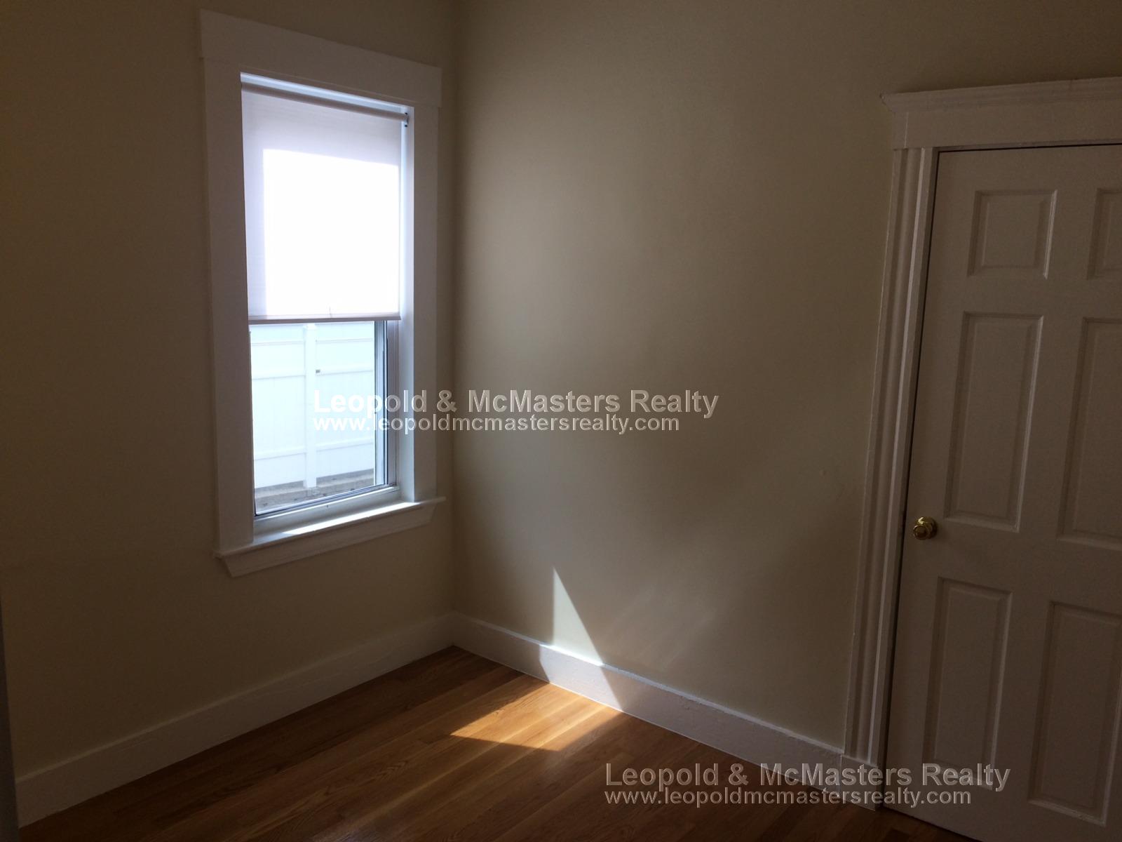 19 Roseclair St, Dorchester