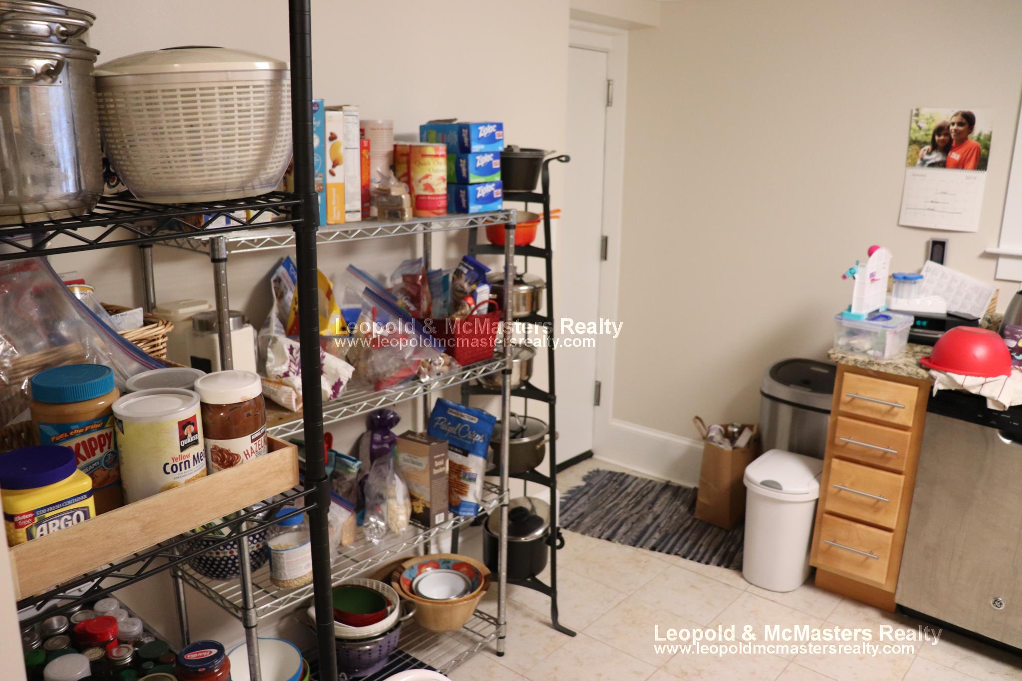 16 Short St, Corey Hill