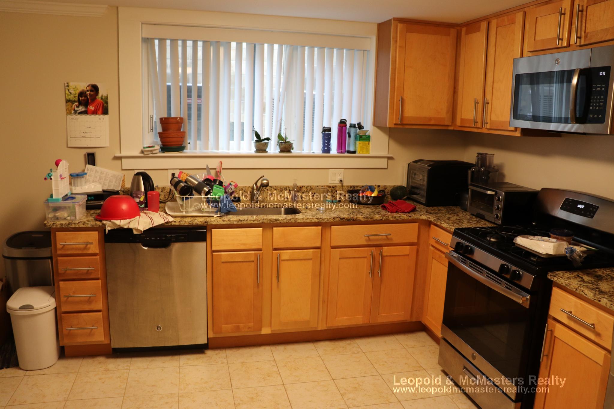 16 Short St, Corey Hill