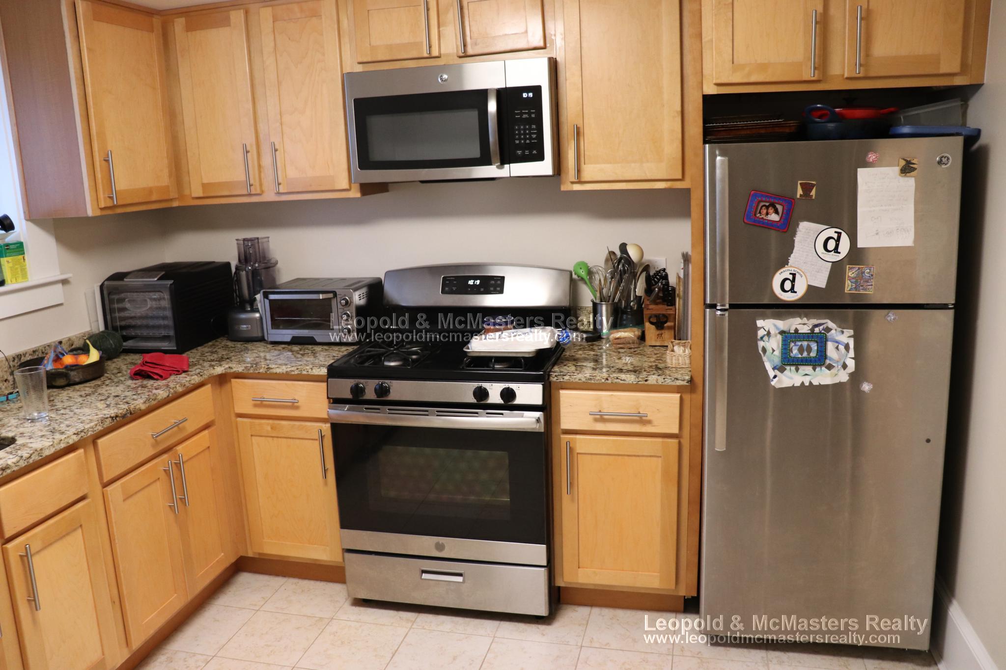 16 Short St, Corey Hill