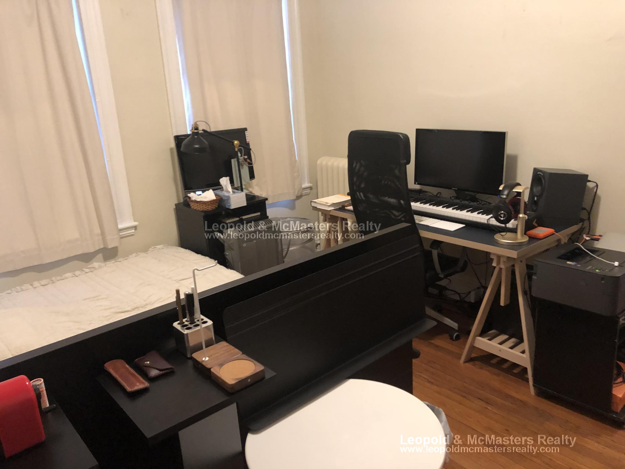 60 Woodstock Ave, Brighton